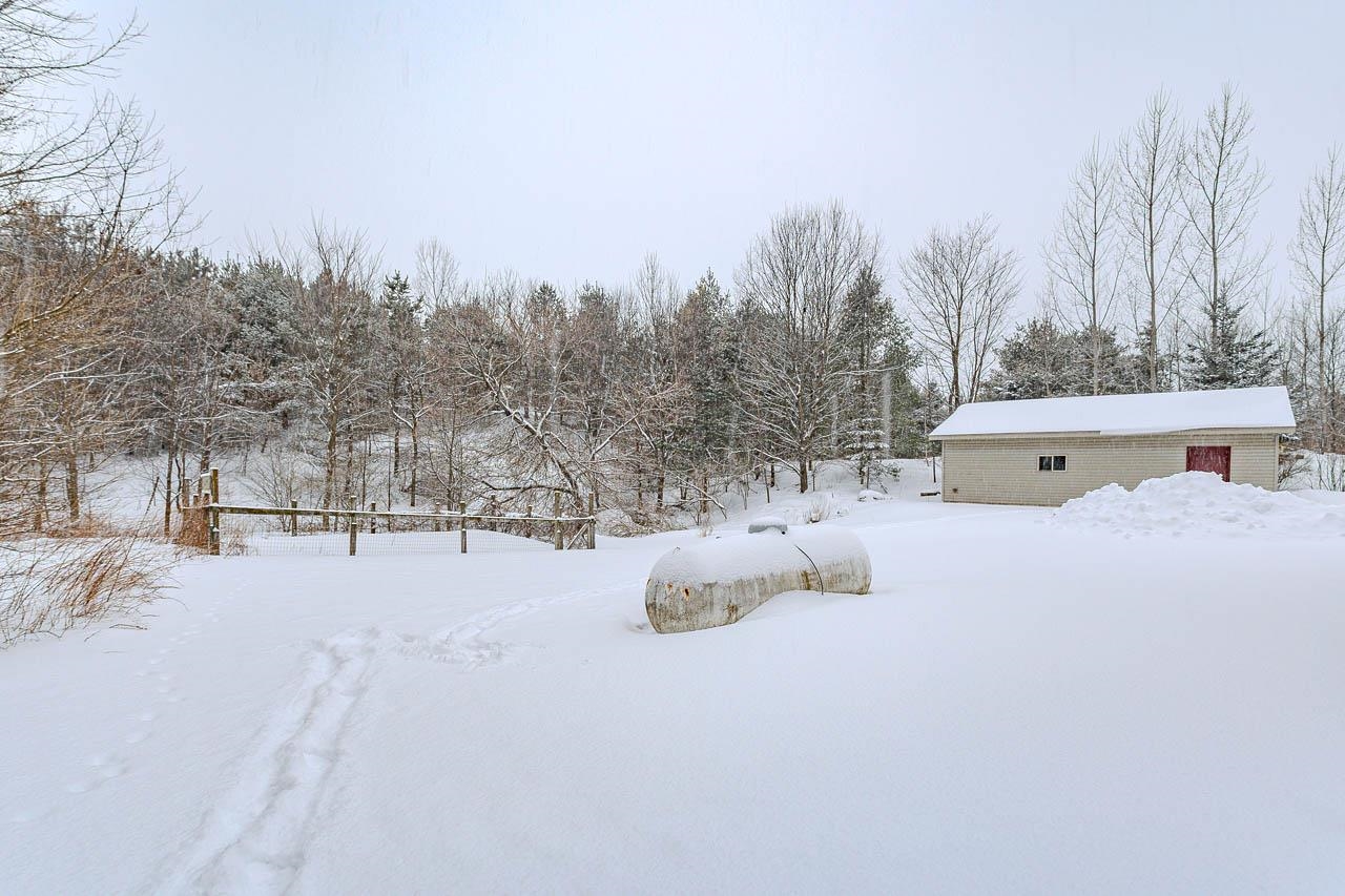 183555 OLD LAKE ROAD, Birnamwood, Wisconsin 54414, 4 Bedrooms Bedrooms, ,3 BathroomsBathrooms,Residential,For Sale,183555 OLD LAKE ROAD,22600729