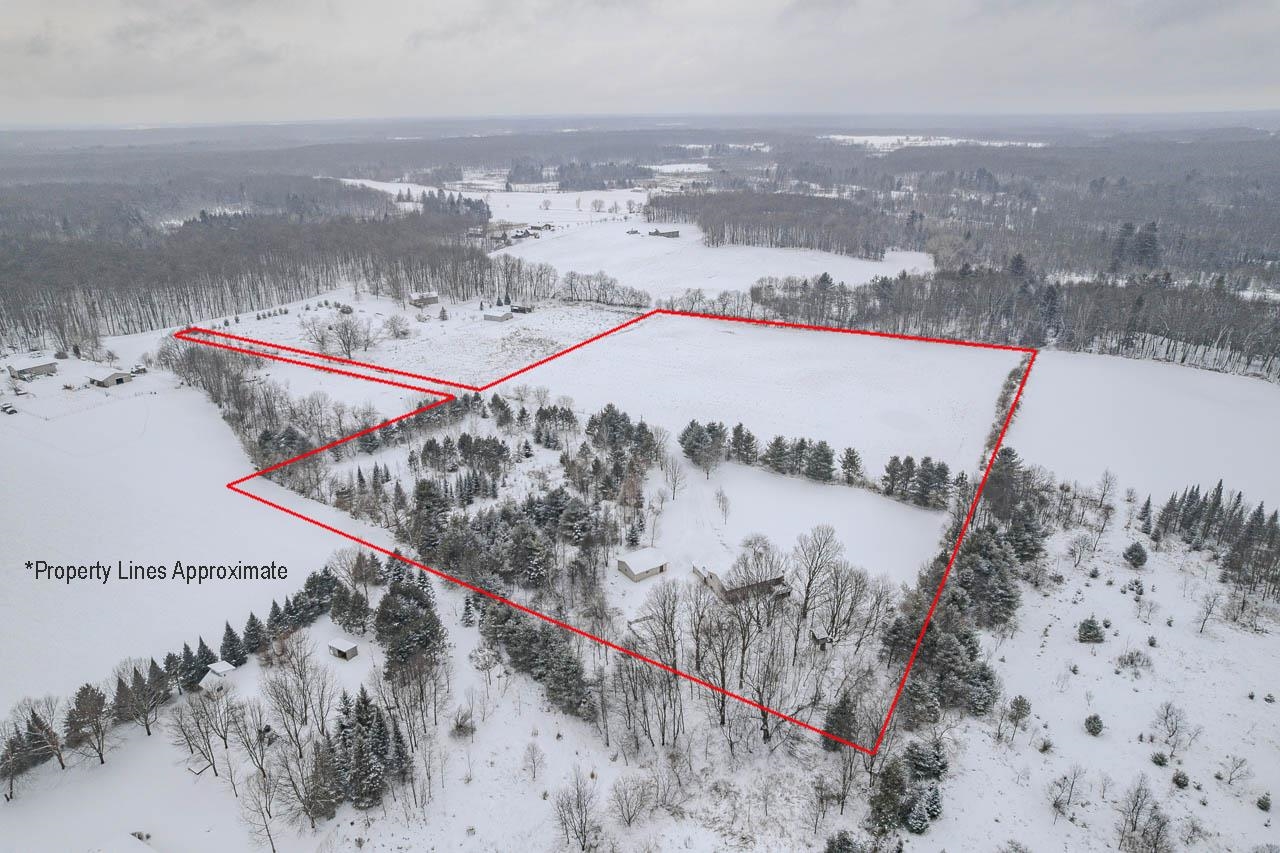 183555 OLD LAKE ROAD, Birnamwood, Wisconsin 54414, 4 Bedrooms Bedrooms, ,3 BathroomsBathrooms,Residential,For Sale,183555 OLD LAKE ROAD,22600729