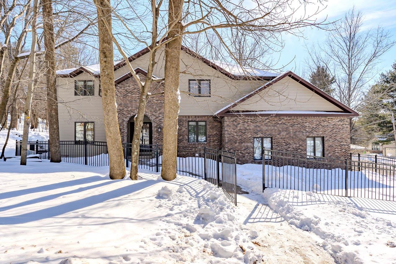 1401 WOODLAND RIDGE ROAD, Wausau, Wisconsin 54403, 4 Bedrooms Bedrooms, ,3 BathroomsBathrooms,Residential,For Sale,1401 WOODLAND RIDGE ROAD,22600730