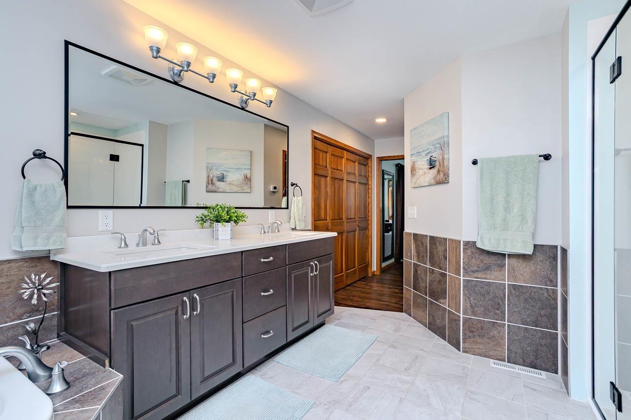 1401 WOODLAND RIDGE ROAD, Wausau, Wisconsin 54403, 4 Bedrooms Bedrooms, ,3 BathroomsBathrooms,Residential,For Sale,1401 WOODLAND RIDGE ROAD,22600730