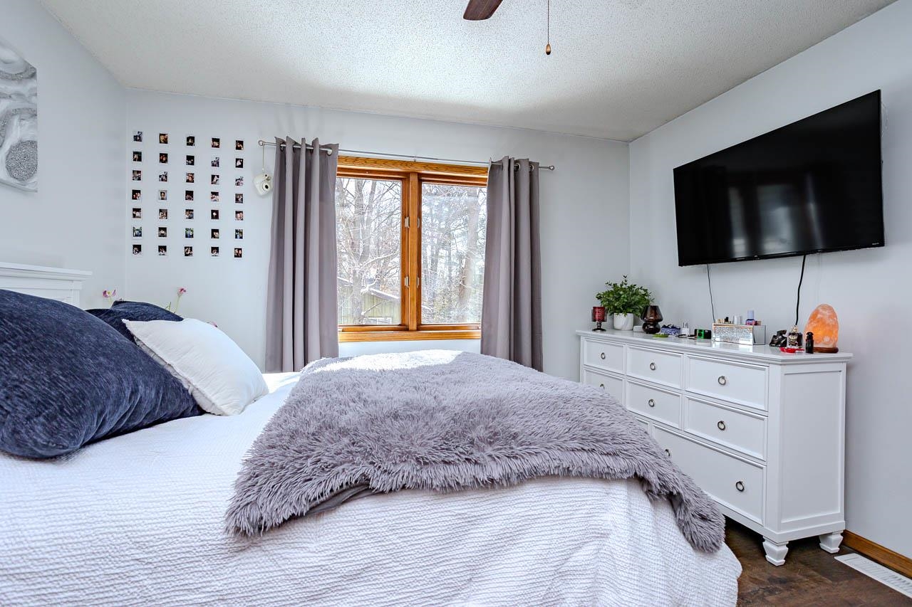 1401 WOODLAND RIDGE ROAD, Wausau, Wisconsin 54403, 4 Bedrooms Bedrooms, ,3 BathroomsBathrooms,Residential,For Sale,1401 WOODLAND RIDGE ROAD,22600730