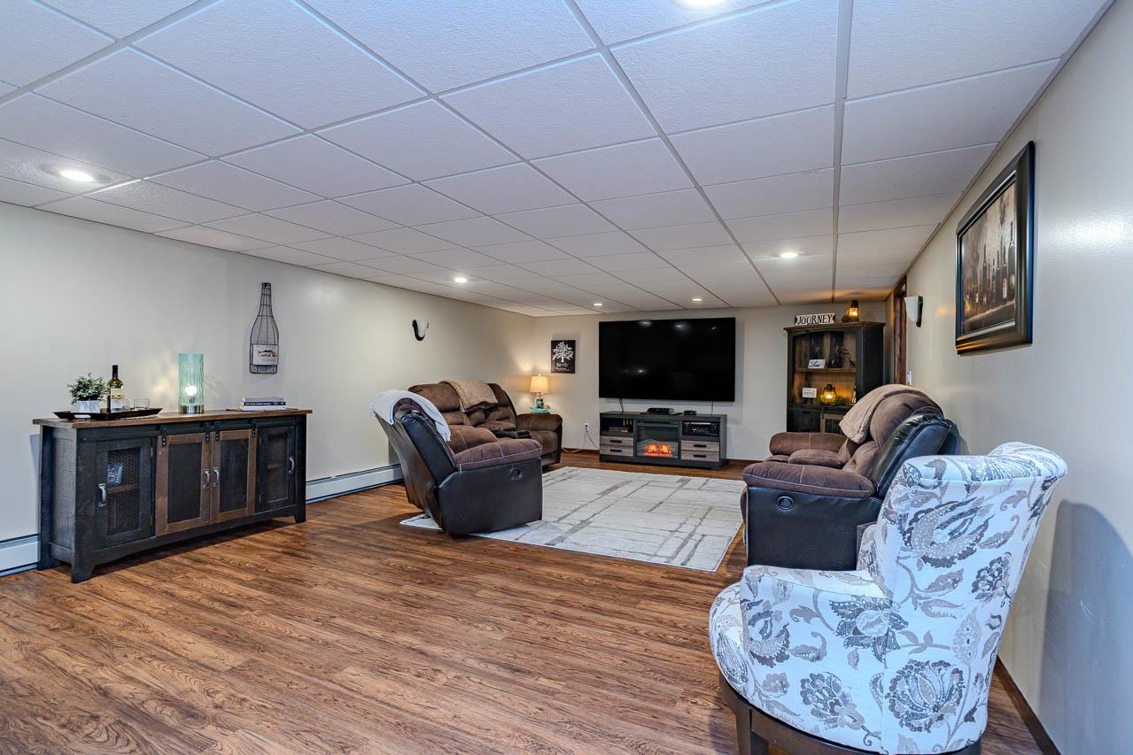 1401 WOODLAND RIDGE ROAD, Wausau, Wisconsin 54403, 4 Bedrooms Bedrooms, ,3 BathroomsBathrooms,Residential,For Sale,1401 WOODLAND RIDGE ROAD,22600730