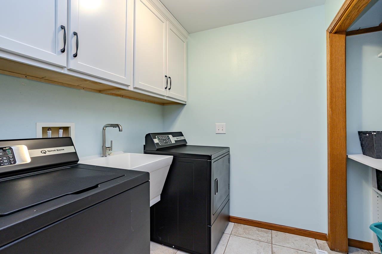 1401 WOODLAND RIDGE ROAD, Wausau, Wisconsin 54403, 4 Bedrooms Bedrooms, ,3 BathroomsBathrooms,Residential,For Sale,1401 WOODLAND RIDGE ROAD,22600730