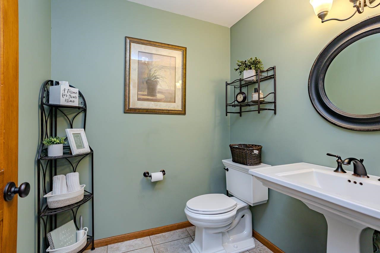 1401 WOODLAND RIDGE ROAD, Wausau, Wisconsin 54403, 4 Bedrooms Bedrooms, ,3 BathroomsBathrooms,Residential,For Sale,1401 WOODLAND RIDGE ROAD,22600730