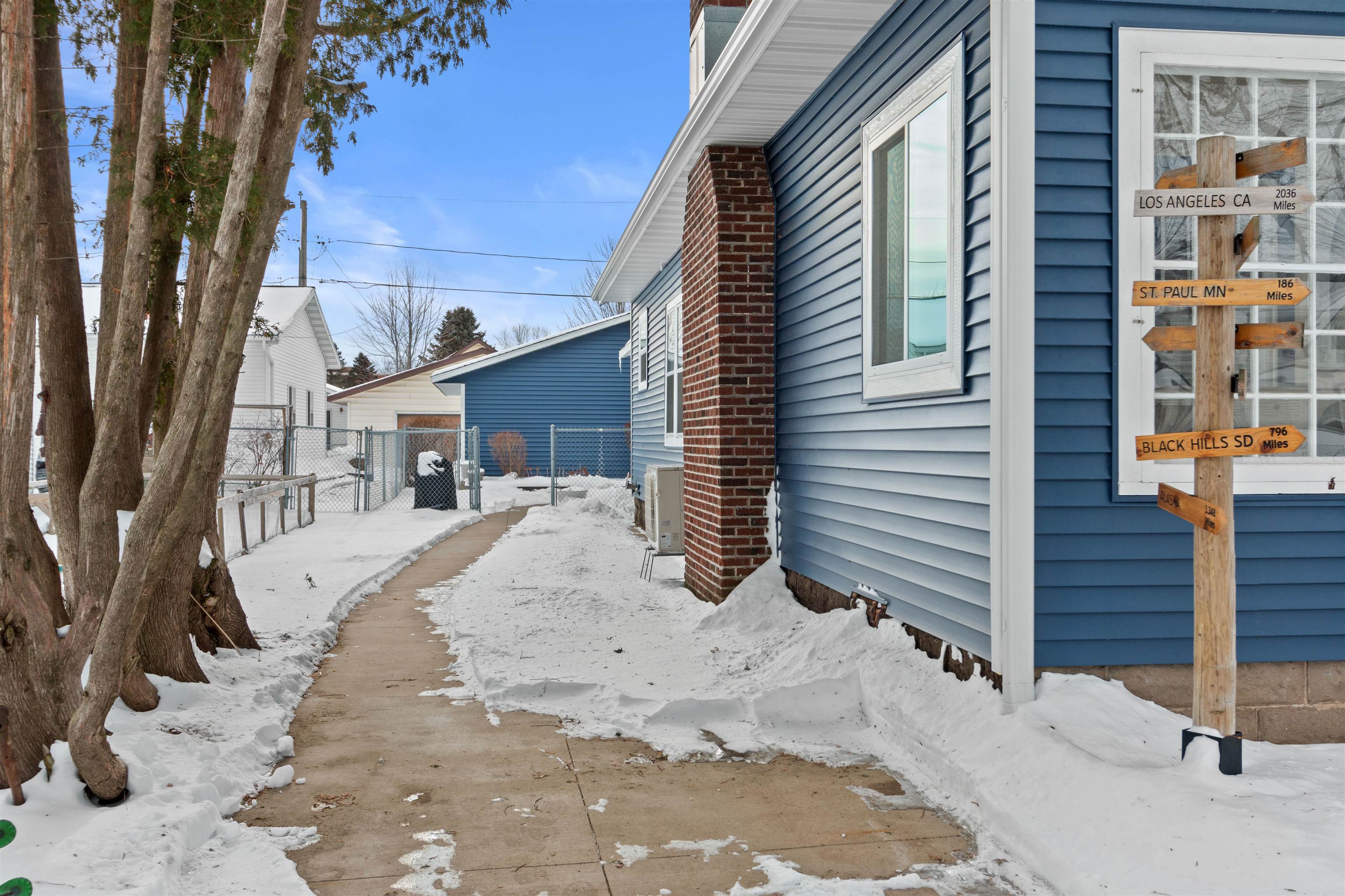 606 7TH STREET, Mosinee, Wisconsin 54455, 4 Bedrooms Bedrooms, ,2 BathroomsBathrooms,Residential,For Sale,606 7TH STREET,22600734