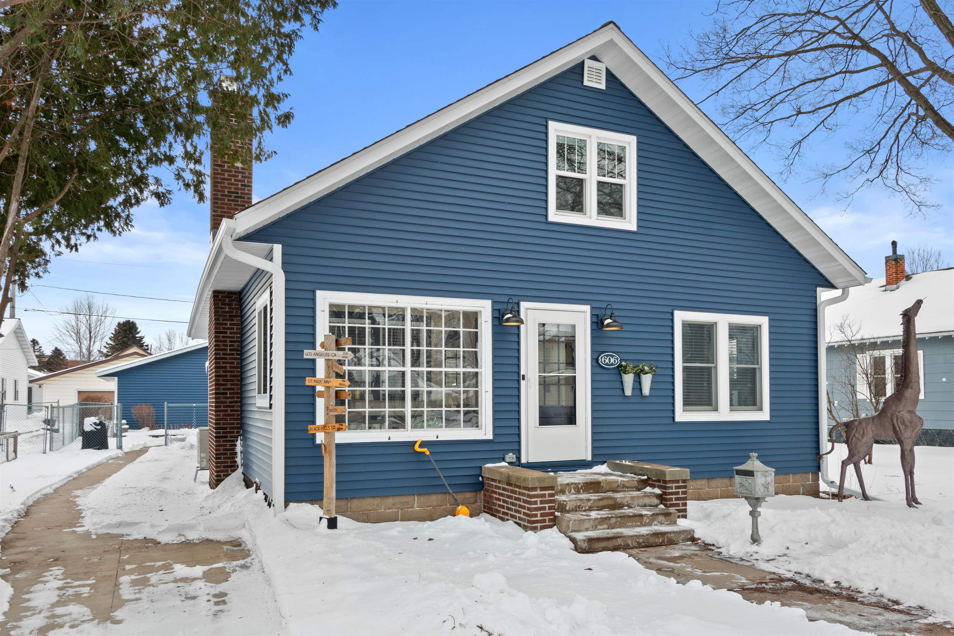 606 7TH STREET, Mosinee, Wisconsin 54455, 4 Bedrooms Bedrooms, ,2 BathroomsBathrooms,Residential,For Sale,606 7TH STREET,22600734