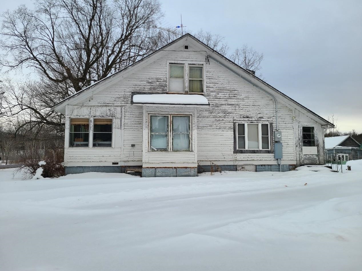 2762 25TH AVENUE, Rice Lake, Wisconsin 54868, 4 Bedrooms Bedrooms, ,2 BathroomsBathrooms,Residential,For Sale,2762 25TH AVENUE,22600735