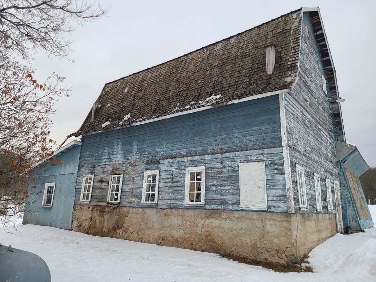 2762 25TH AVENUE, Rice Lake, Wisconsin 54868, 4 Bedrooms Bedrooms, ,2 BathroomsBathrooms,Residential,For Sale,2762 25TH AVENUE,22600735