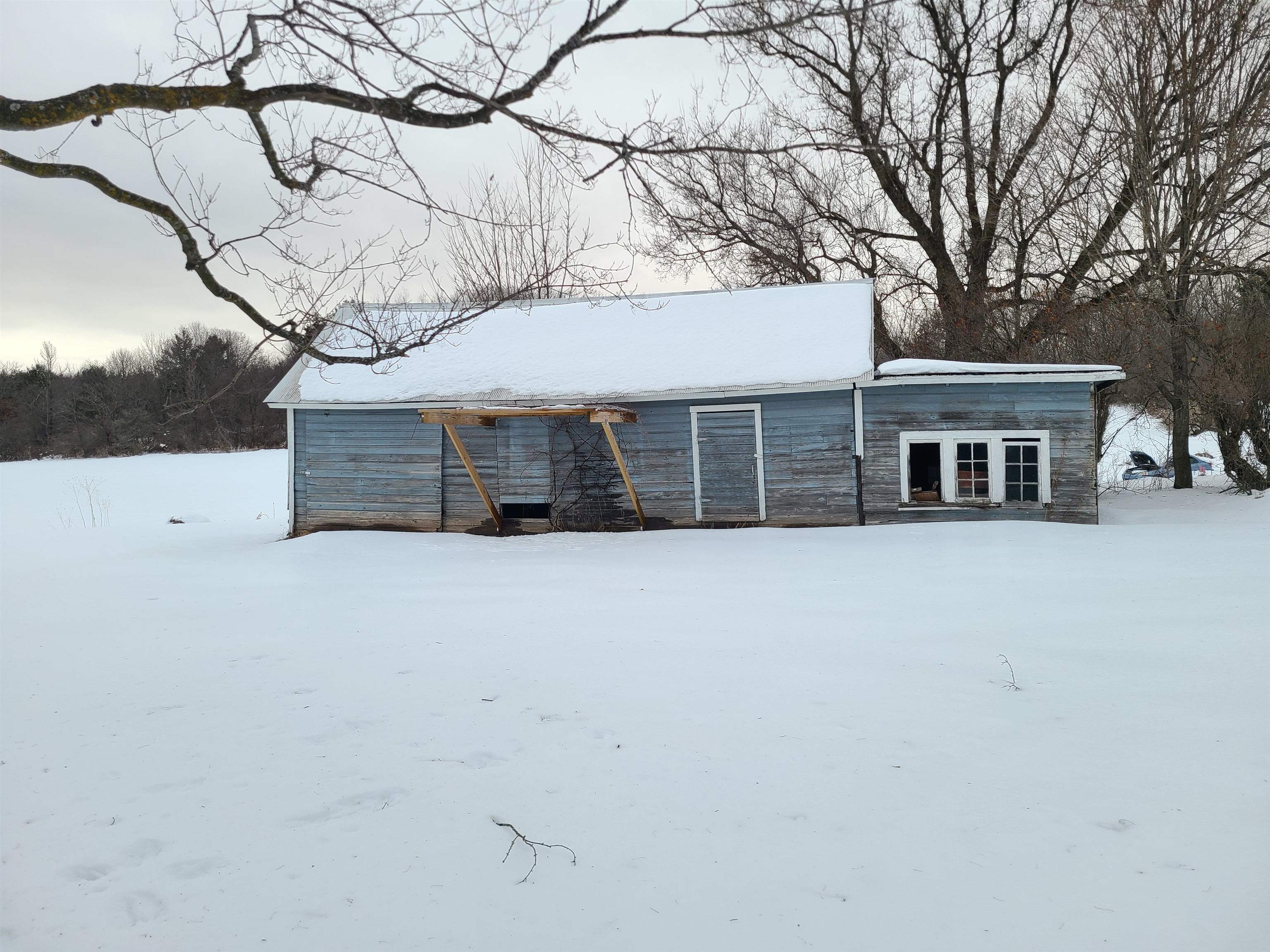 2762 25TH AVENUE, Rice Lake, Wisconsin 54868, 4 Bedrooms Bedrooms, ,2 BathroomsBathrooms,Residential,For Sale,2762 25TH AVENUE,22600735