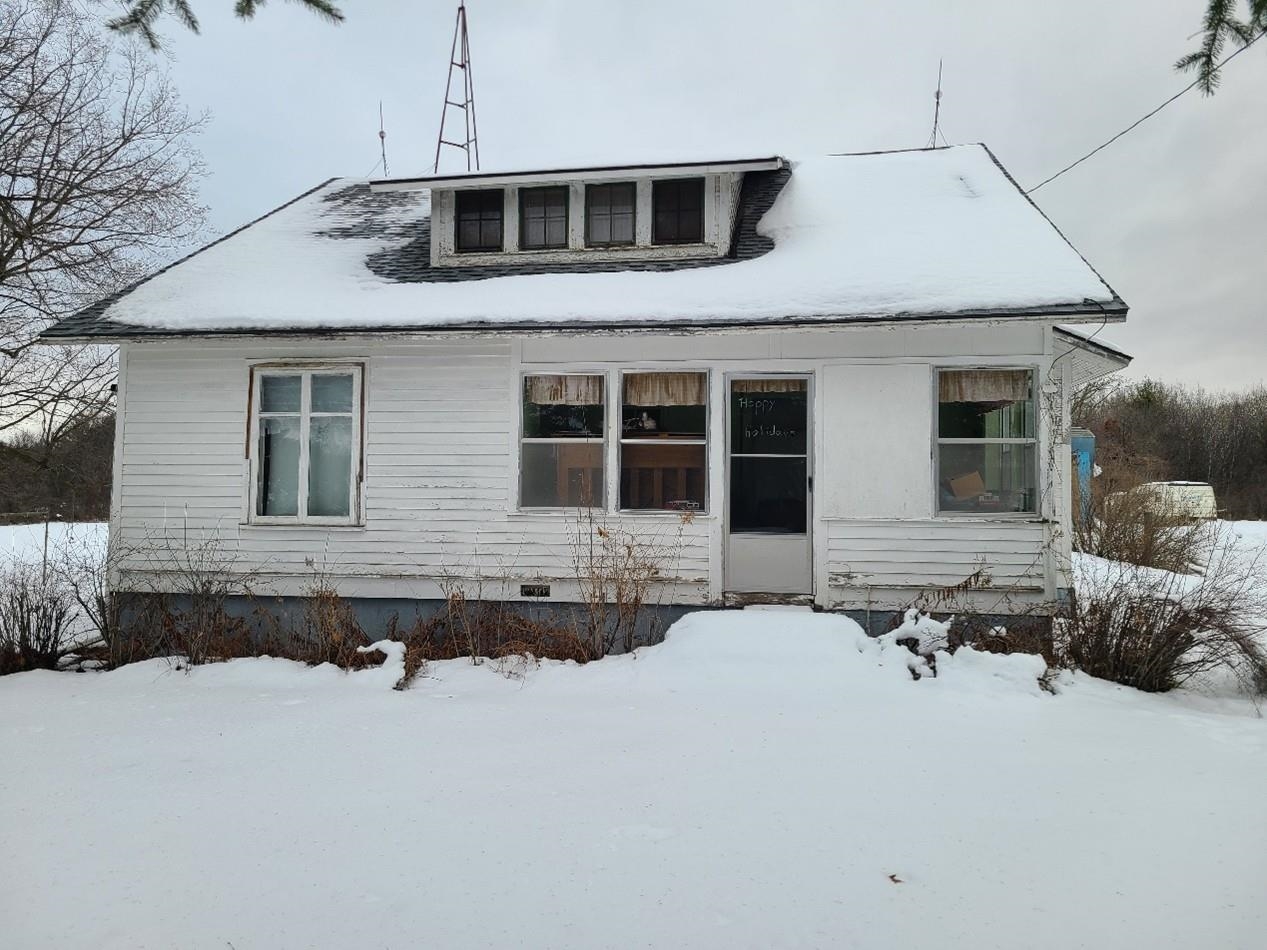 2762 25TH AVENUE, Rice Lake, Wisconsin 54868, 4 Bedrooms Bedrooms, ,2 BathroomsBathrooms,Residential,For Sale,2762 25TH AVENUE,22600735