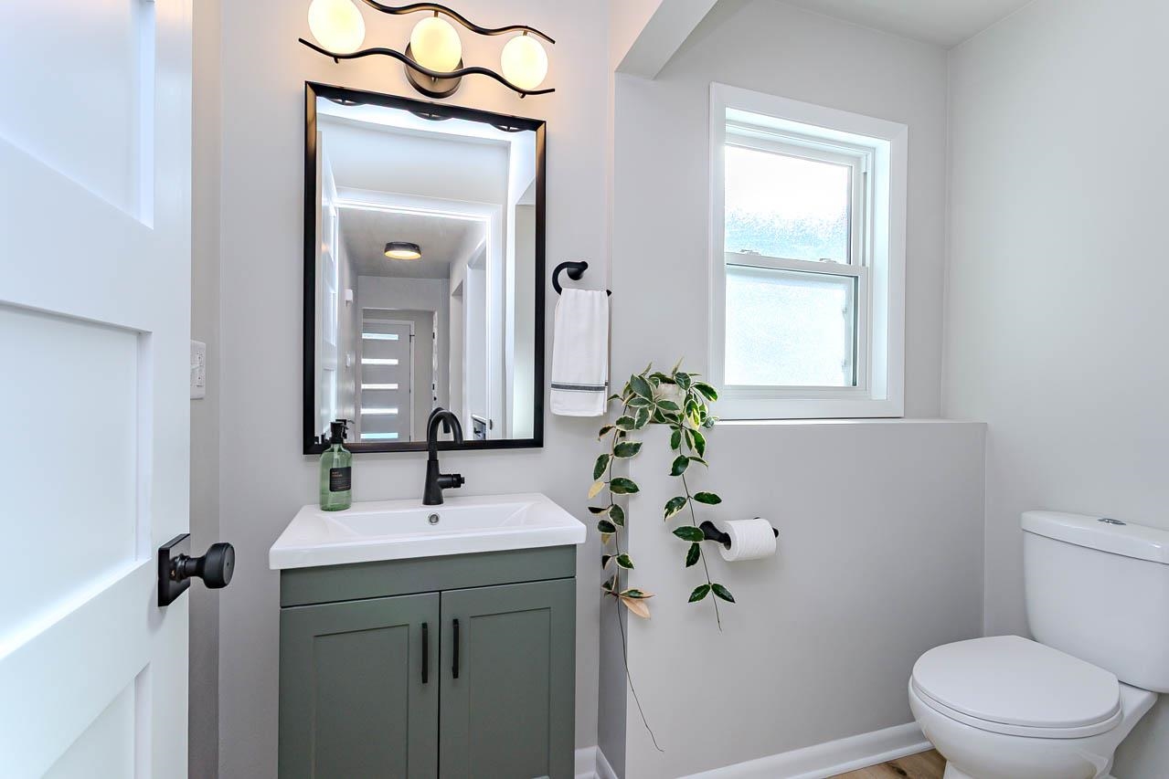 819 WINTON STREET, Wausau, Wisconsin 54403, 4 Bedrooms Bedrooms, ,2 BathroomsBathrooms,Residential,For Sale,819 WINTON STREET,22600736