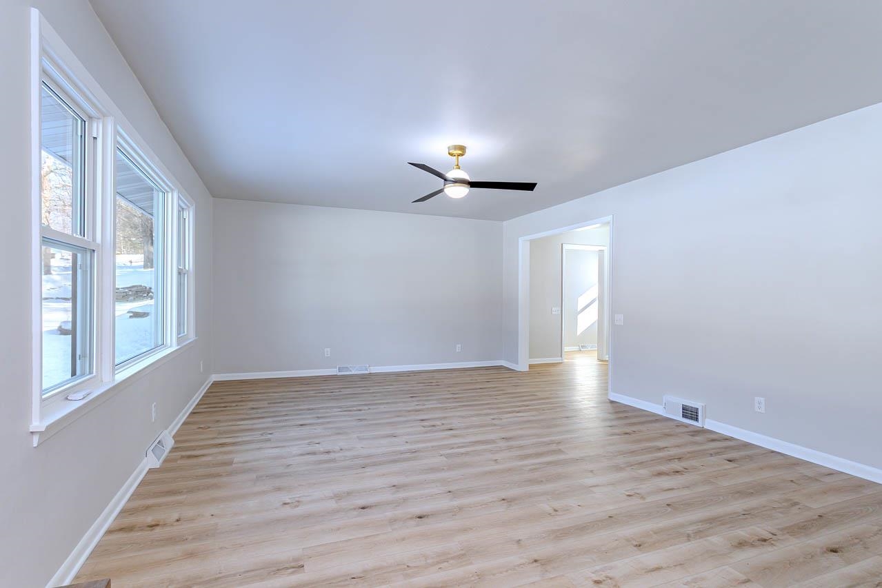 819 WINTON STREET, Wausau, Wisconsin 54403, 4 Bedrooms Bedrooms, ,2 BathroomsBathrooms,Residential,For Sale,819 WINTON STREET,22600736