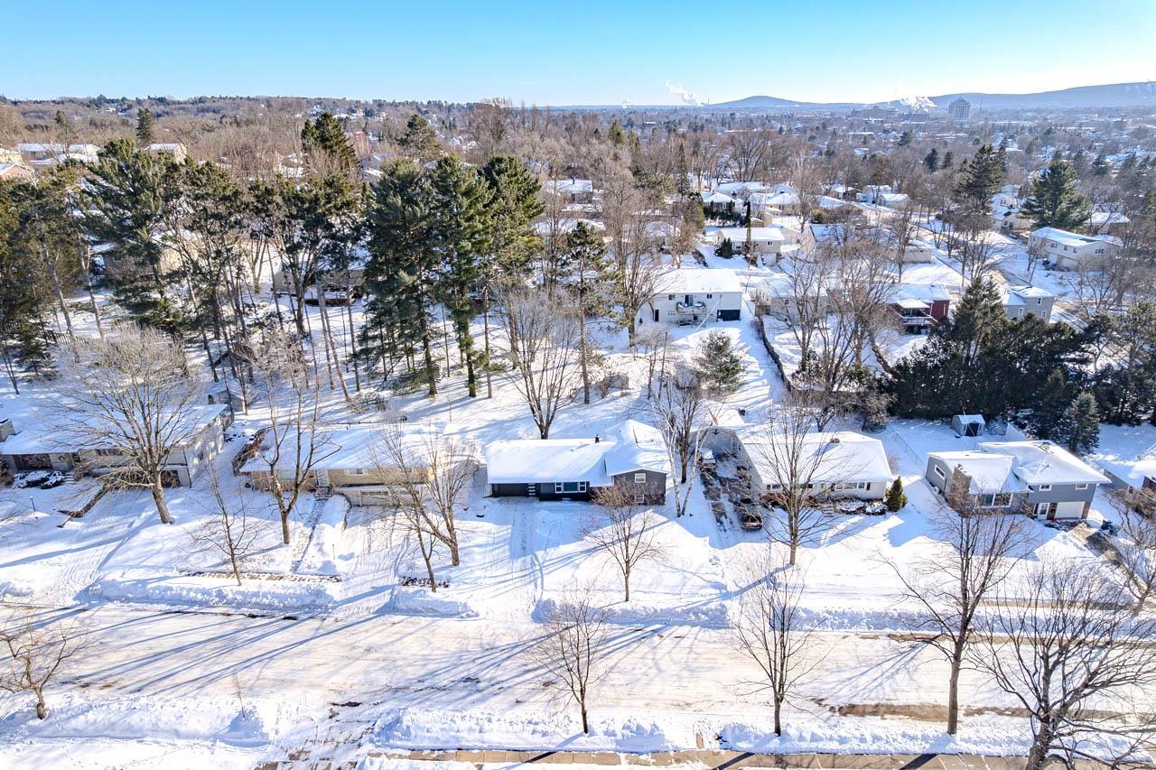 819 WINTON STREET, Wausau, Wisconsin 54403, 4 Bedrooms Bedrooms, ,2 BathroomsBathrooms,Residential,For Sale,819 WINTON STREET,22600736