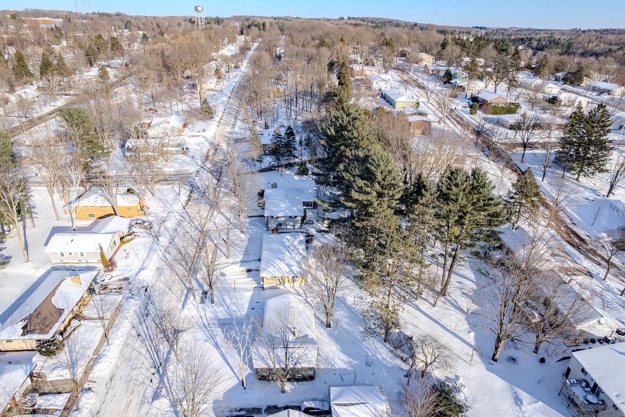 819 WINTON STREET, Wausau, Wisconsin 54403, 4 Bedrooms Bedrooms, ,2 BathroomsBathrooms,Residential,For Sale,819 WINTON STREET,22600736