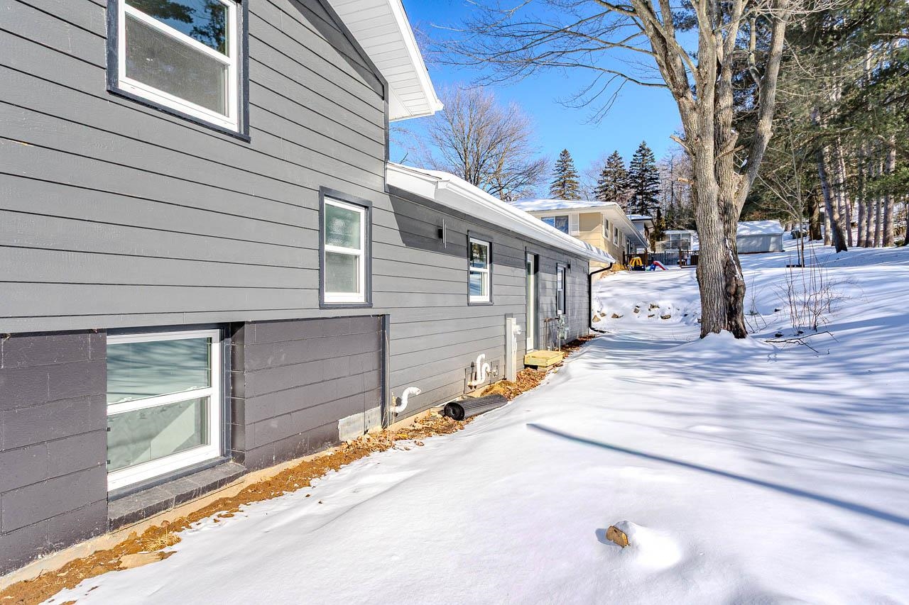 819 WINTON STREET, Wausau, Wisconsin 54403, 4 Bedrooms Bedrooms, ,2 BathroomsBathrooms,Residential,For Sale,819 WINTON STREET,22600736