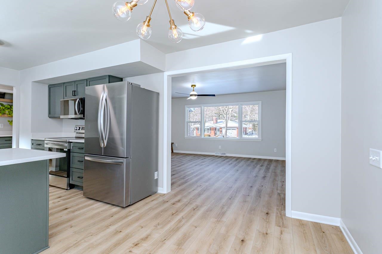 819 WINTON STREET, Wausau, Wisconsin 54403, 4 Bedrooms Bedrooms, ,2 BathroomsBathrooms,Residential,For Sale,819 WINTON STREET,22600736