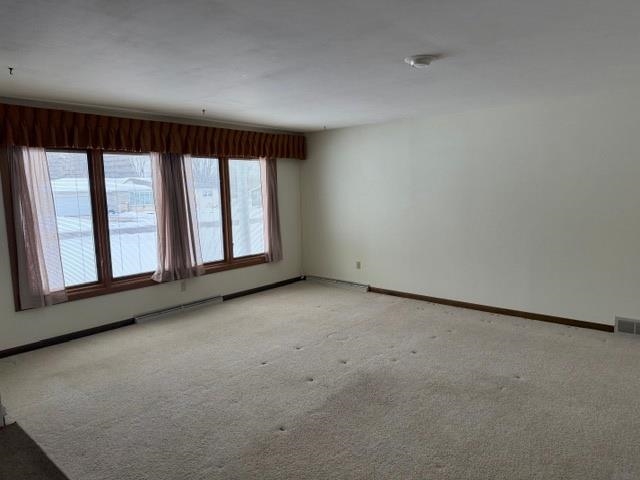 521 N AUBURN AVENUE, Marshfield, Wisconsin 54449, 3 Bedrooms Bedrooms, ,2 BathroomsBathrooms,Residential,For Sale,521 N AUBURN AVENUE,22600737