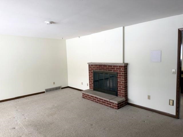 521 N AUBURN AVENUE, Marshfield, Wisconsin 54449, 3 Bedrooms Bedrooms, ,2 BathroomsBathrooms,Residential,For Sale,521 N AUBURN AVENUE,22600737