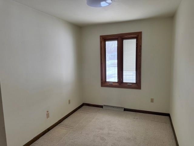 521 N AUBURN AVENUE, Marshfield, Wisconsin 54449, 3 Bedrooms Bedrooms, ,2 BathroomsBathrooms,Residential,For Sale,521 N AUBURN AVENUE,22600737