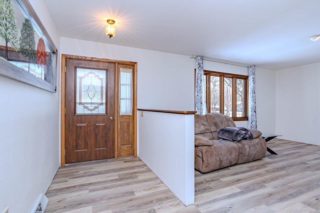 510 S 36TH AVENUE, Wausau, Wisconsin 54401, 3 Bedrooms Bedrooms, ,2 BathroomsBathrooms,Residential,For Sale,510 S 36TH AVENUE,22600738