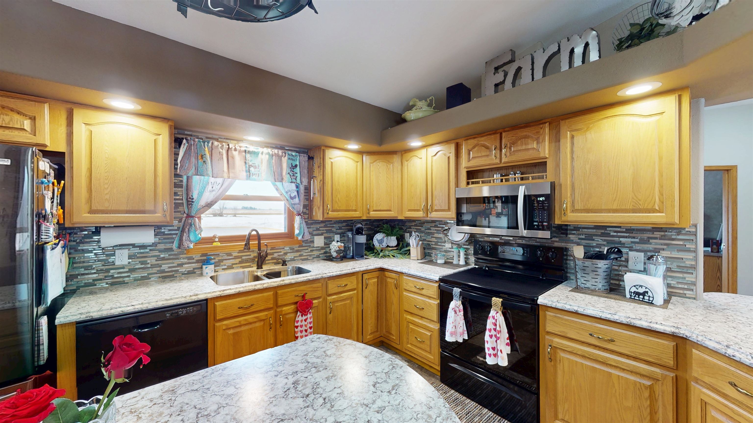 222848 COUNTY ROAD E, Stratford, Wisconsin 54484, 3 Bedrooms Bedrooms, ,3 BathroomsBathrooms,Residential,For Sale,222848 COUNTY ROAD E,22600739