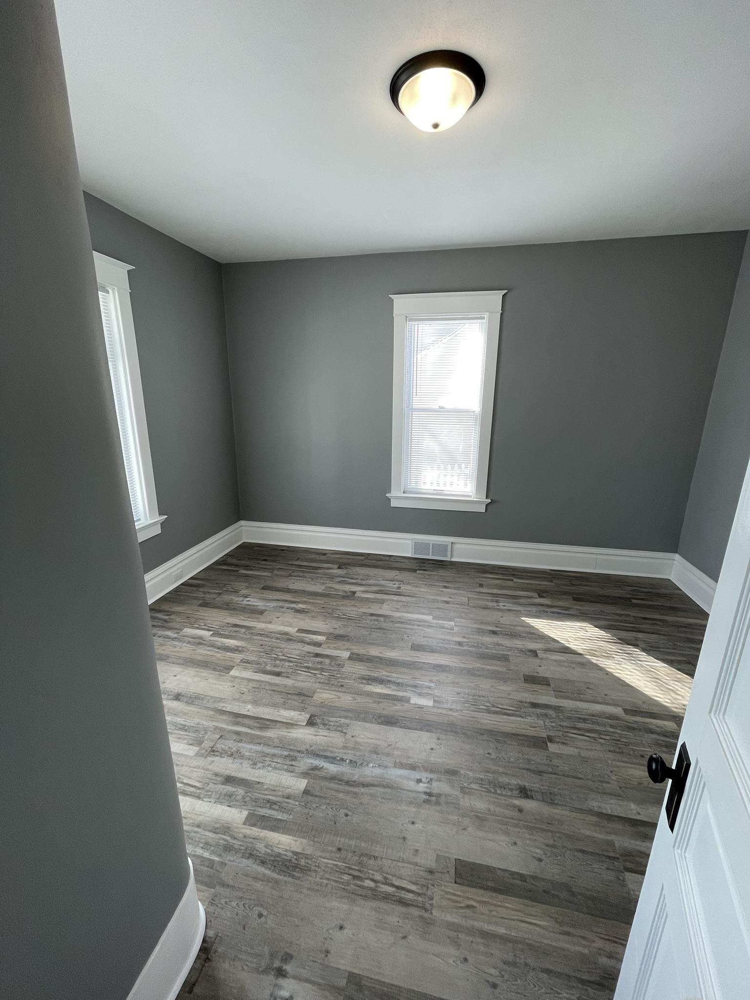 310 S 4TH AVENUE, Wausau, Wisconsin 54401, 4 Bedrooms Bedrooms, ,1 BathroomBathrooms,Residential,For Sale,310 S 4TH AVENUE,22600746