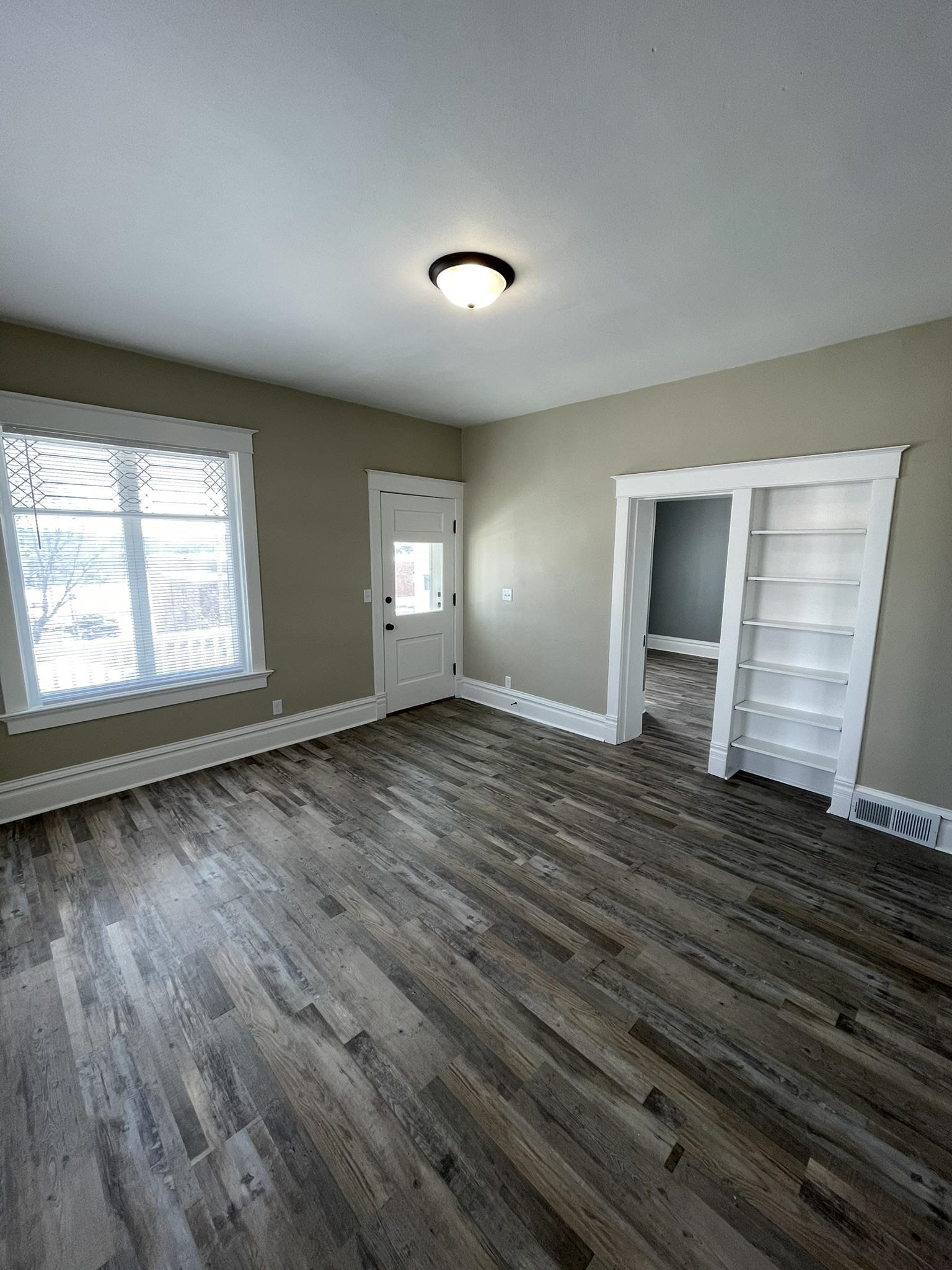 310 S 4TH AVENUE, Wausau, Wisconsin 54401, 4 Bedrooms Bedrooms, ,1 BathroomBathrooms,Residential,For Sale,310 S 4TH AVENUE,22600746