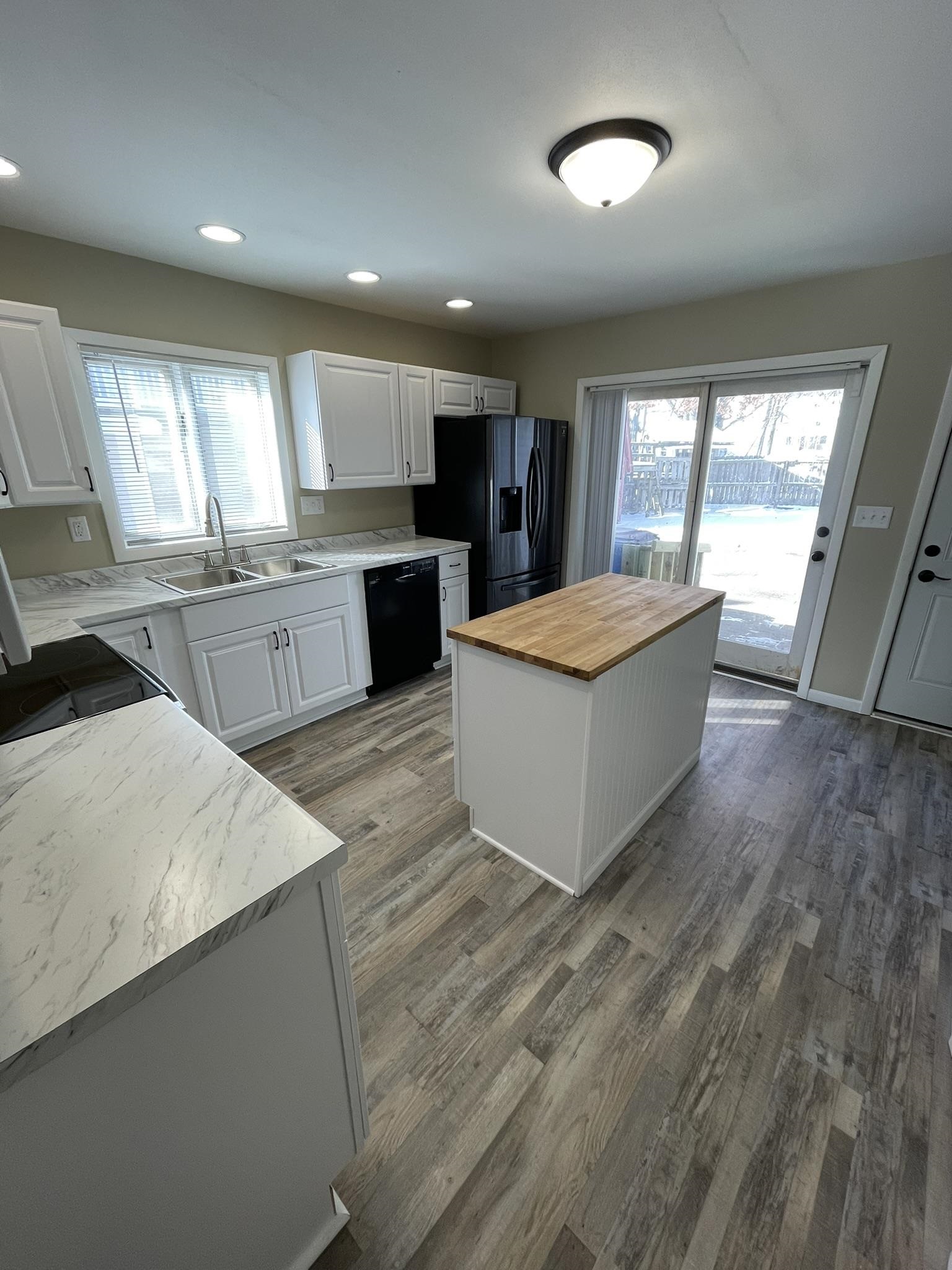 310 S 4TH AVENUE, Wausau, Wisconsin 54401, 4 Bedrooms Bedrooms, ,1 BathroomBathrooms,Residential,For Sale,310 S 4TH AVENUE,22600746