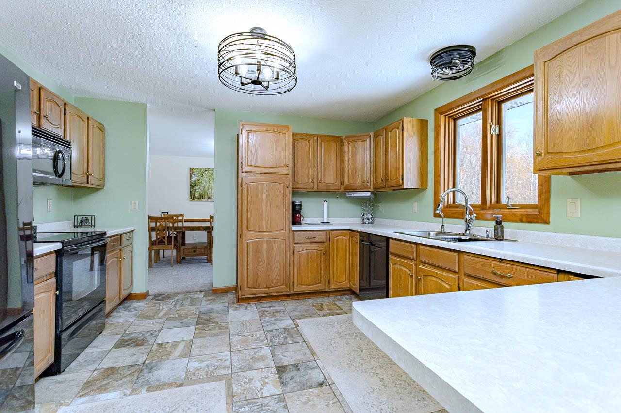 204757 MERKEL ROAD, Marshfield, Wisconsin 54449, 3 Bedrooms Bedrooms, ,2 BathroomsBathrooms,Residential,For Sale,204757 MERKEL ROAD,22600747