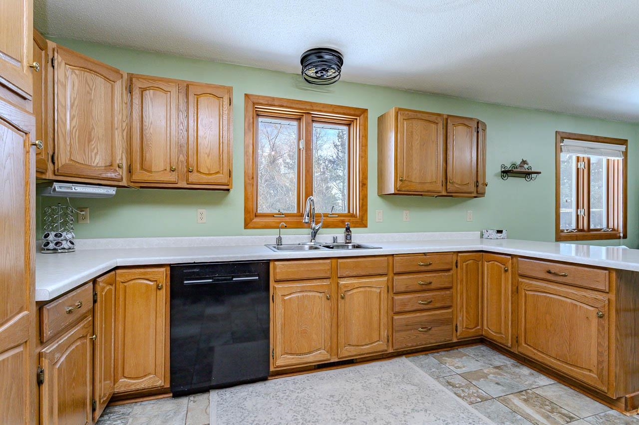 204757 MERKEL ROAD, Marshfield, Wisconsin 54449, 3 Bedrooms Bedrooms, ,2 BathroomsBathrooms,Residential,For Sale,204757 MERKEL ROAD,22600747
