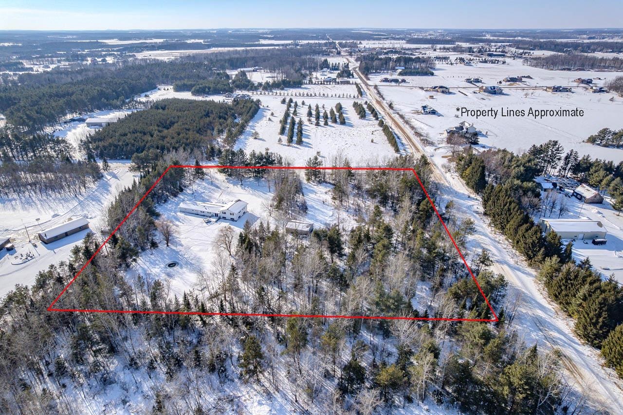 204757 MERKEL ROAD, Marshfield, Wisconsin 54449, 3 Bedrooms Bedrooms, ,2 BathroomsBathrooms,Residential,For Sale,204757 MERKEL ROAD,22600747