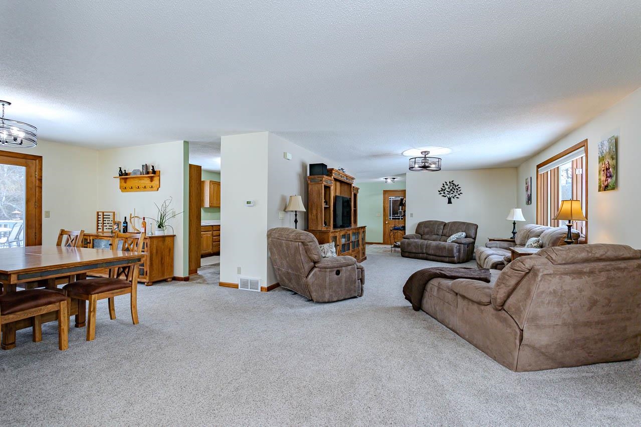 204757 MERKEL ROAD, Marshfield, Wisconsin 54449, 3 Bedrooms Bedrooms, ,2 BathroomsBathrooms,Residential,For Sale,204757 MERKEL ROAD,22600747