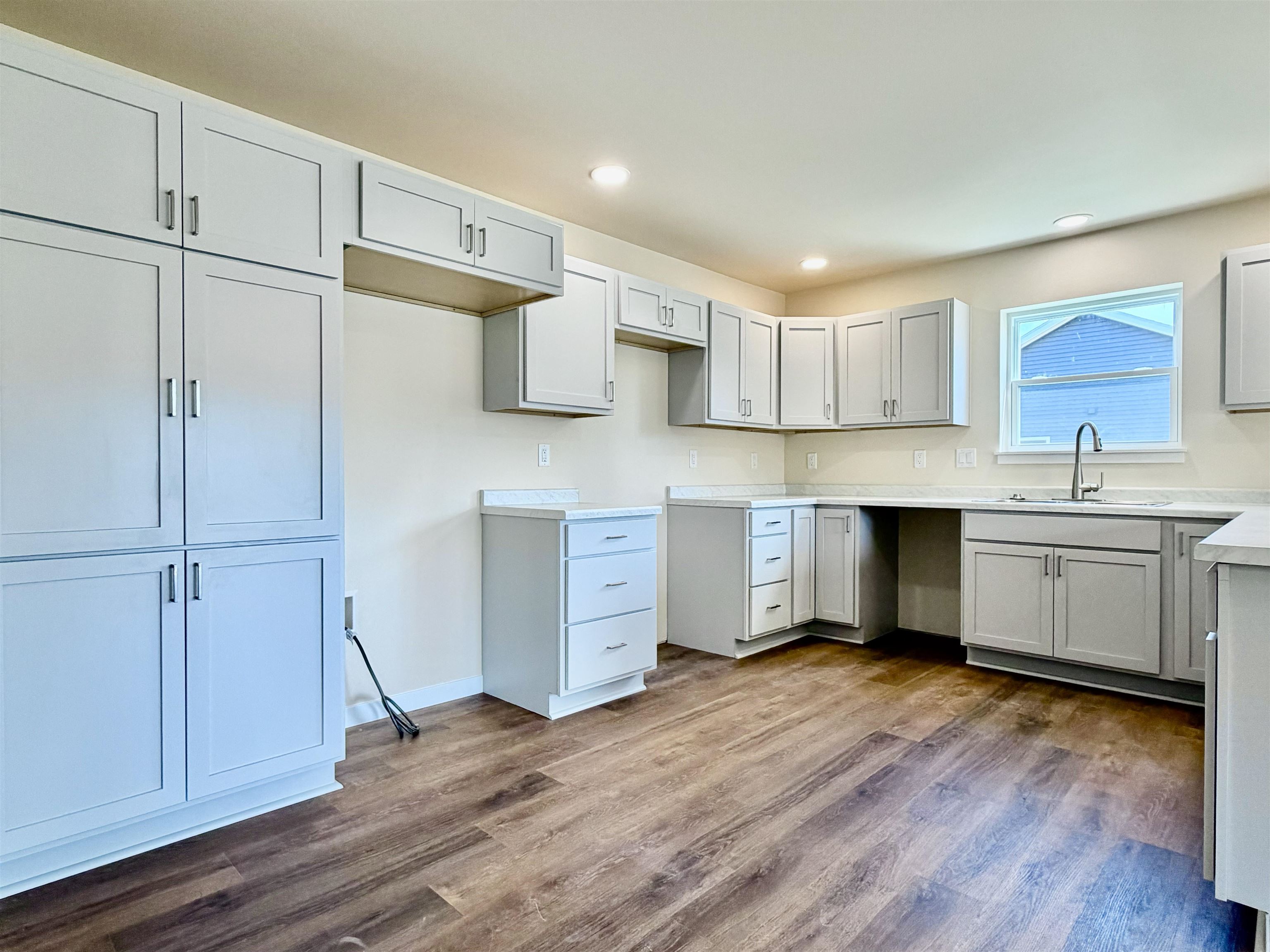 1353 Knapp Street, CHETEK, Wisconsin 54728, 4 Bedrooms Bedrooms, ,3 BathroomsBathrooms,Residential,For Sale,1353 Knapp Street,22600751