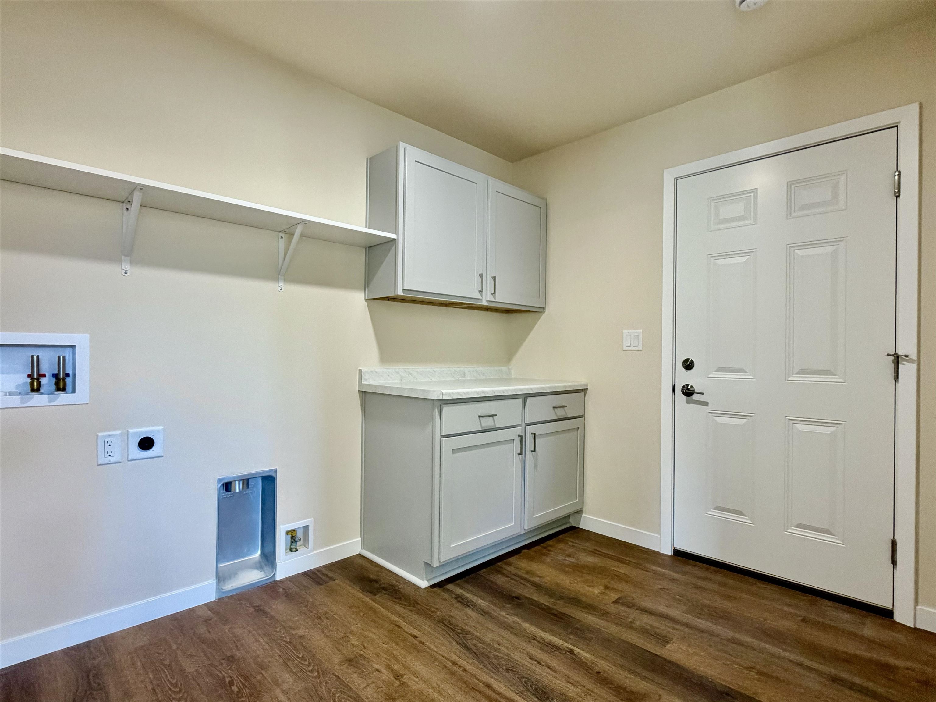 1353 Knapp Street, CHETEK, Wisconsin 54728, 4 Bedrooms Bedrooms, ,3 BathroomsBathrooms,Residential,For Sale,1353 Knapp Street,22600751