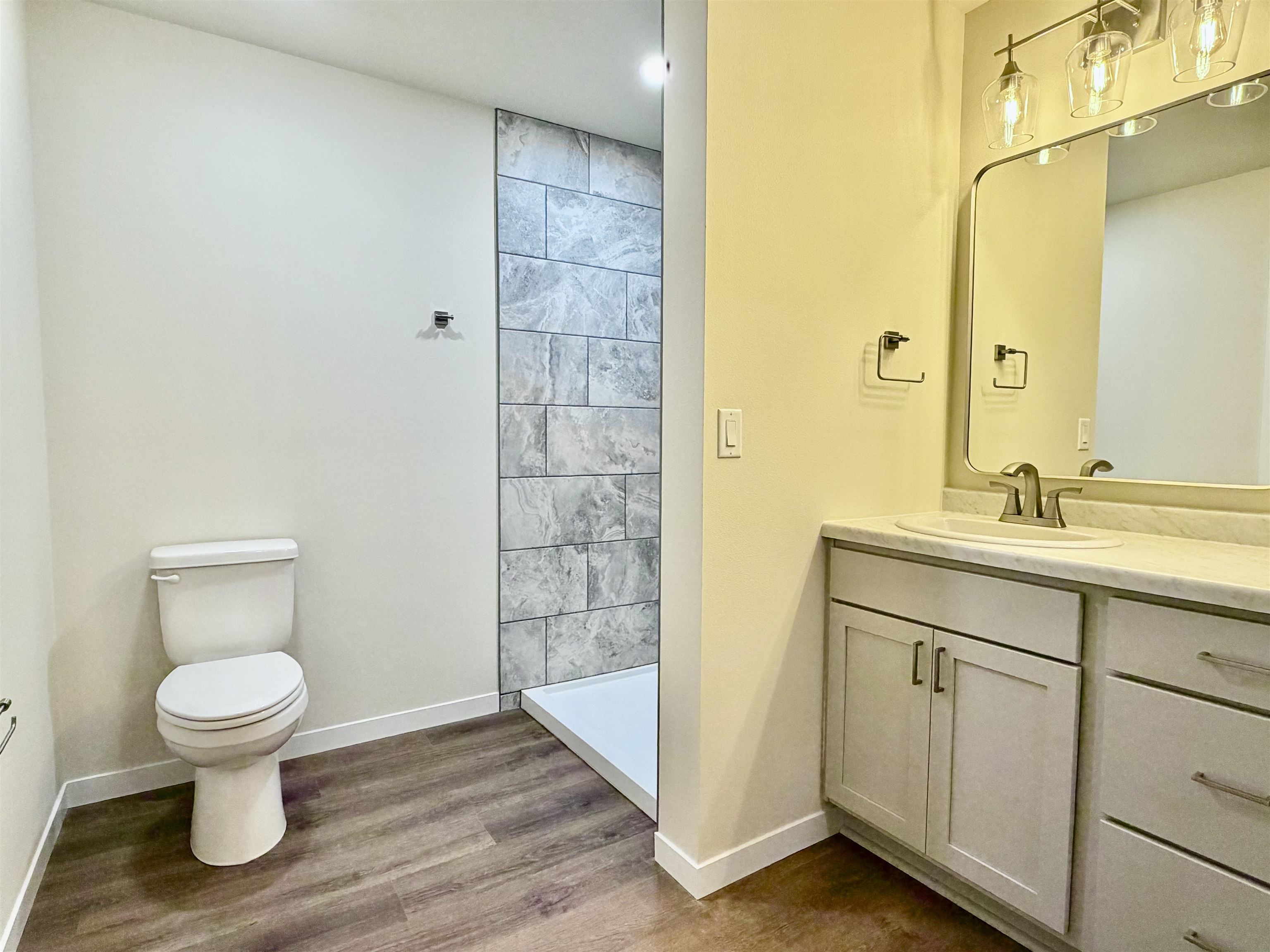1359 Knapp Street, CHETEK, Wisconsin 54729, 3 Bedrooms Bedrooms, ,2 BathroomsBathrooms,Residential,For Sale,1359 Knapp Street,22600752