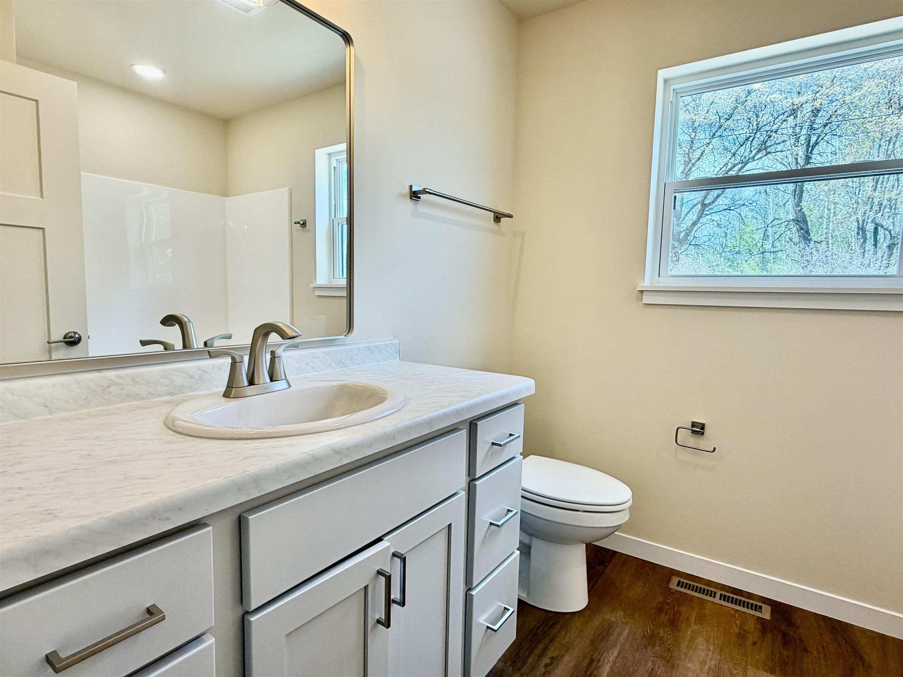 1359 Knapp Street, CHETEK, Wisconsin 54729, 3 Bedrooms Bedrooms, ,2 BathroomsBathrooms,Residential,For Sale,1359 Knapp Street,22600752