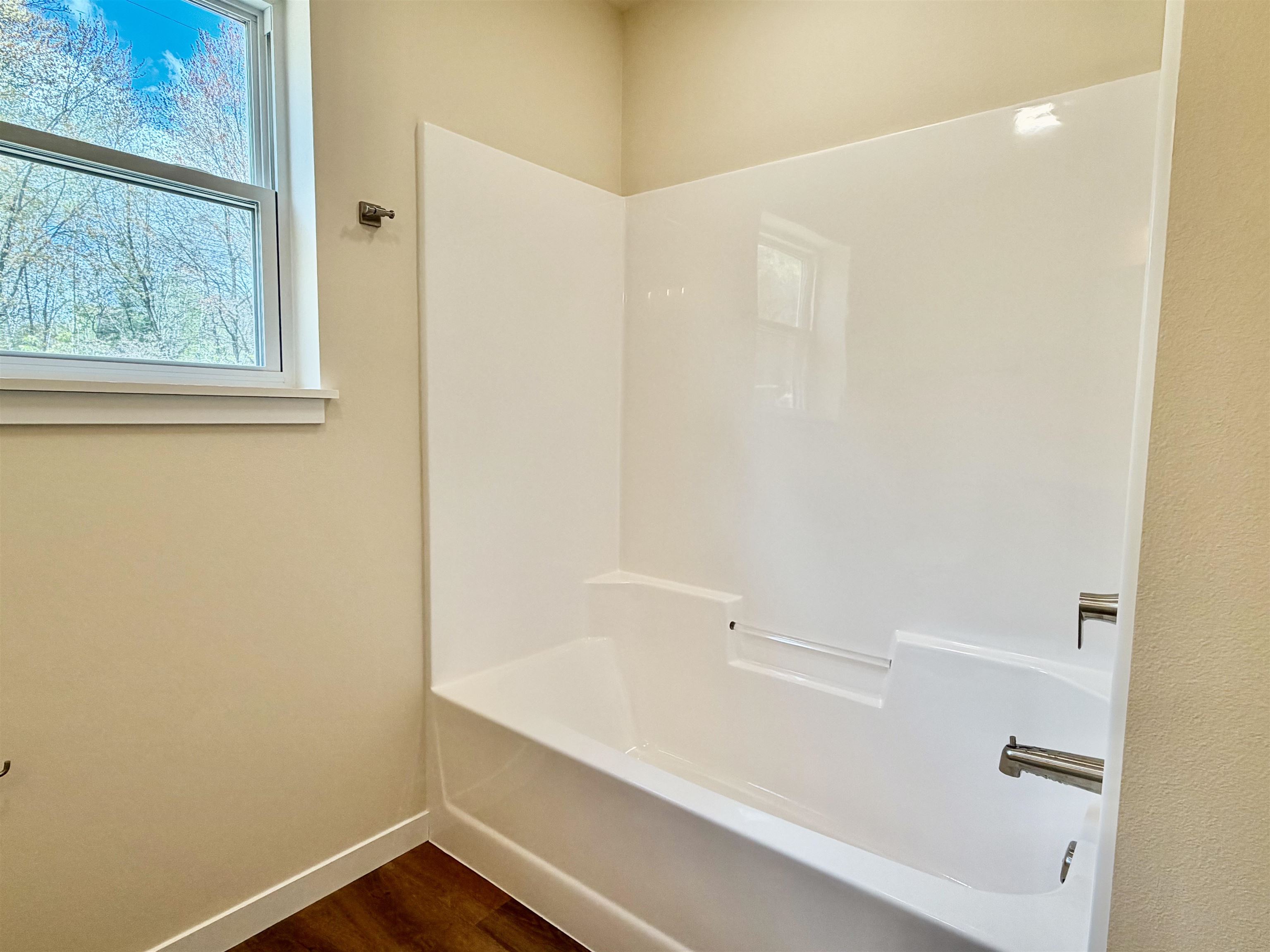1359 Knapp Street, CHETEK, Wisconsin 54729, 3 Bedrooms Bedrooms, ,2 BathroomsBathrooms,Residential,For Sale,1359 Knapp Street,22600752