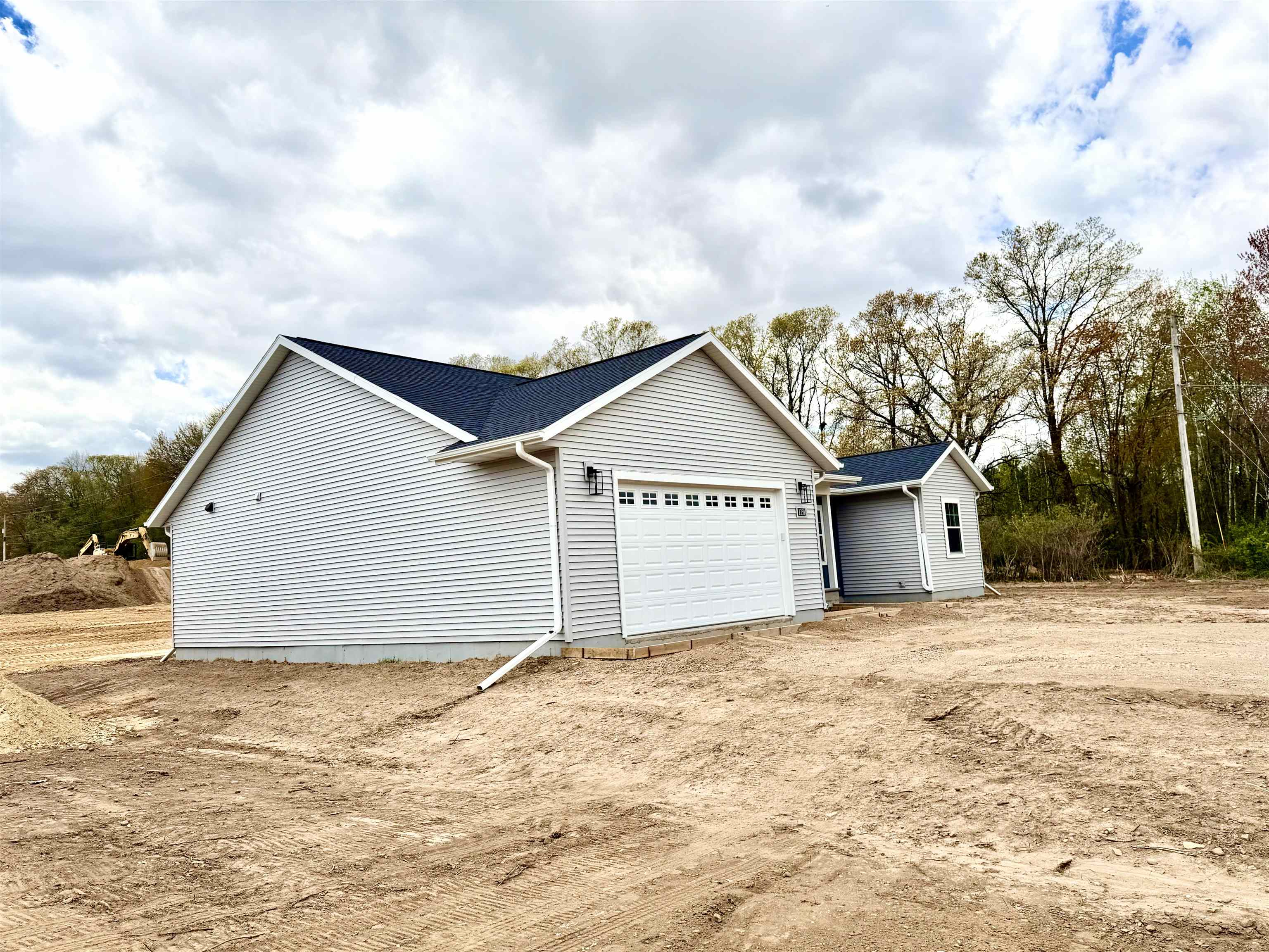 1359 Knapp Street, CHETEK, Wisconsin 54729, 3 Bedrooms Bedrooms, ,2 BathroomsBathrooms,Residential,For Sale,1359 Knapp Street,22600752