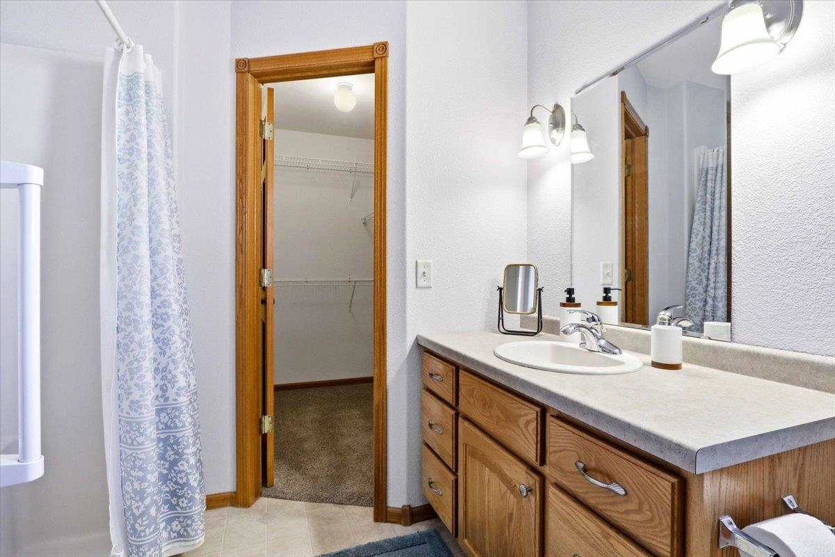 4131 15th Place South, Wisconsin Rapids, Wisconsin 54494, 3 Bedrooms Bedrooms, ,3 BathroomsBathrooms,Residential,For Sale,4131 15th Place South,22600754