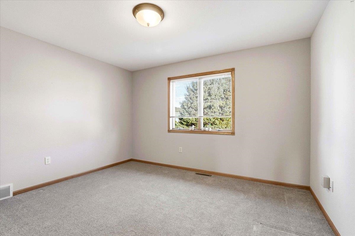 4131 15th Place South, Wisconsin Rapids, Wisconsin 54494, 3 Bedrooms Bedrooms, ,3 BathroomsBathrooms,Residential,For Sale,4131 15th Place South,22600754