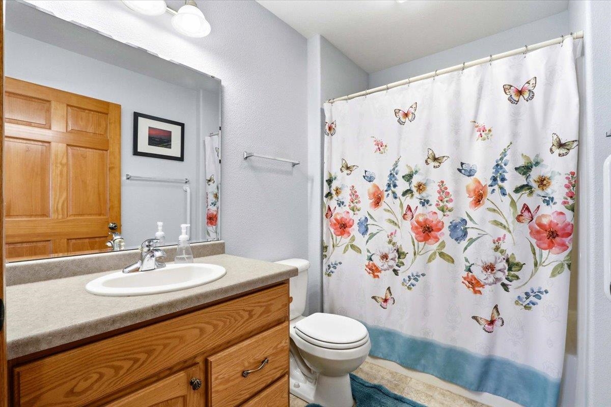 4131 15th Place South, Wisconsin Rapids, Wisconsin 54494, 3 Bedrooms Bedrooms, ,3 BathroomsBathrooms,Residential,For Sale,4131 15th Place South,22600754