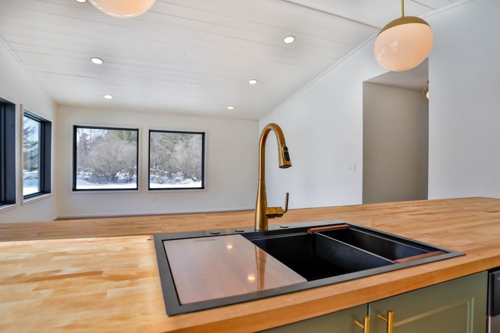 812 S CENTER AVENUE, Merrill, Wisconsin 54452, 3 Bedrooms Bedrooms, ,2 BathroomsBathrooms,Residential,For Sale,812 S CENTER AVENUE,22600756