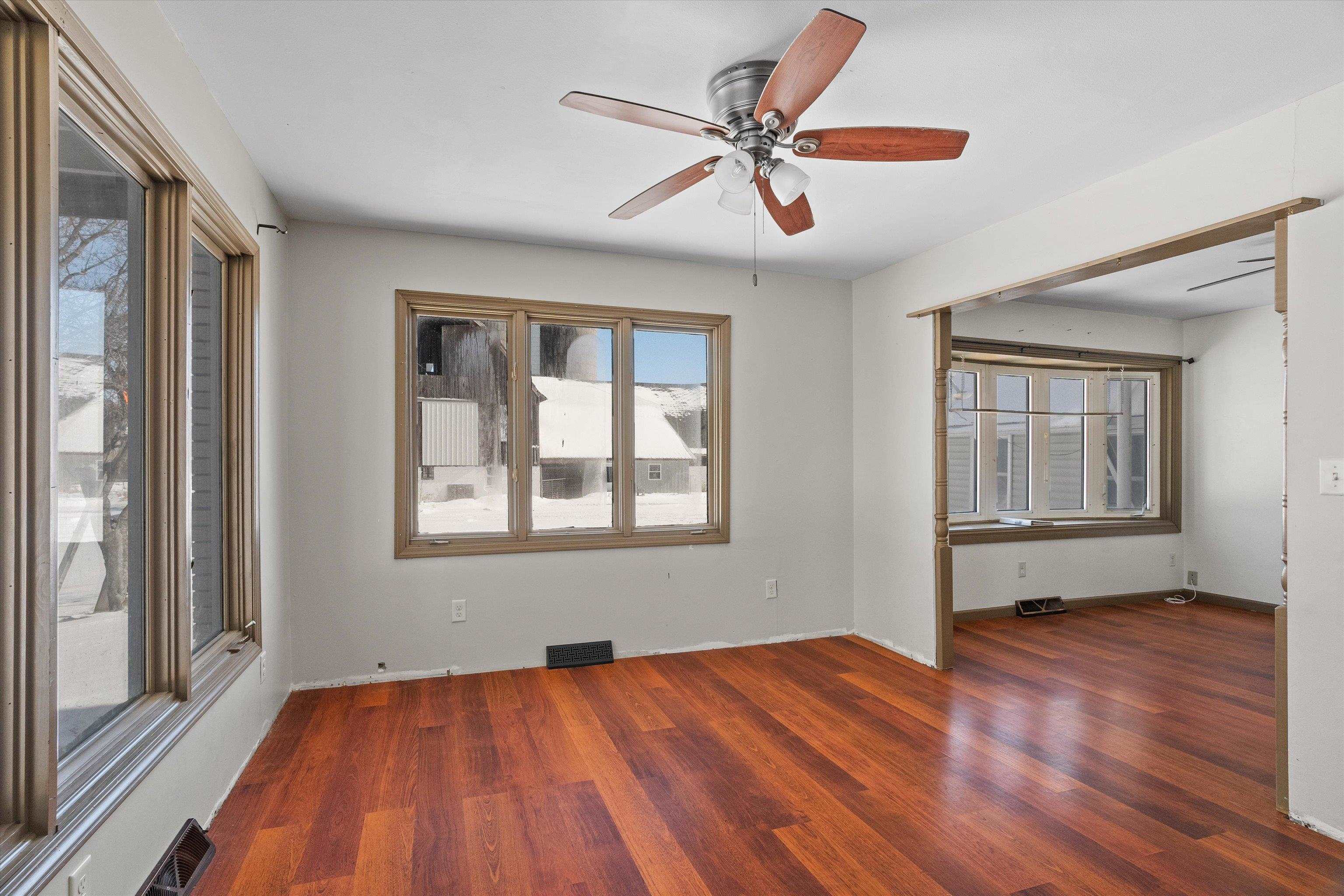 9035 COUNTY ROAD N, Marshfield, Wisconsin 54449, 5 Bedrooms Bedrooms, ,3 BathroomsBathrooms,Residential,For Sale,9035 COUNTY ROAD N,22600757