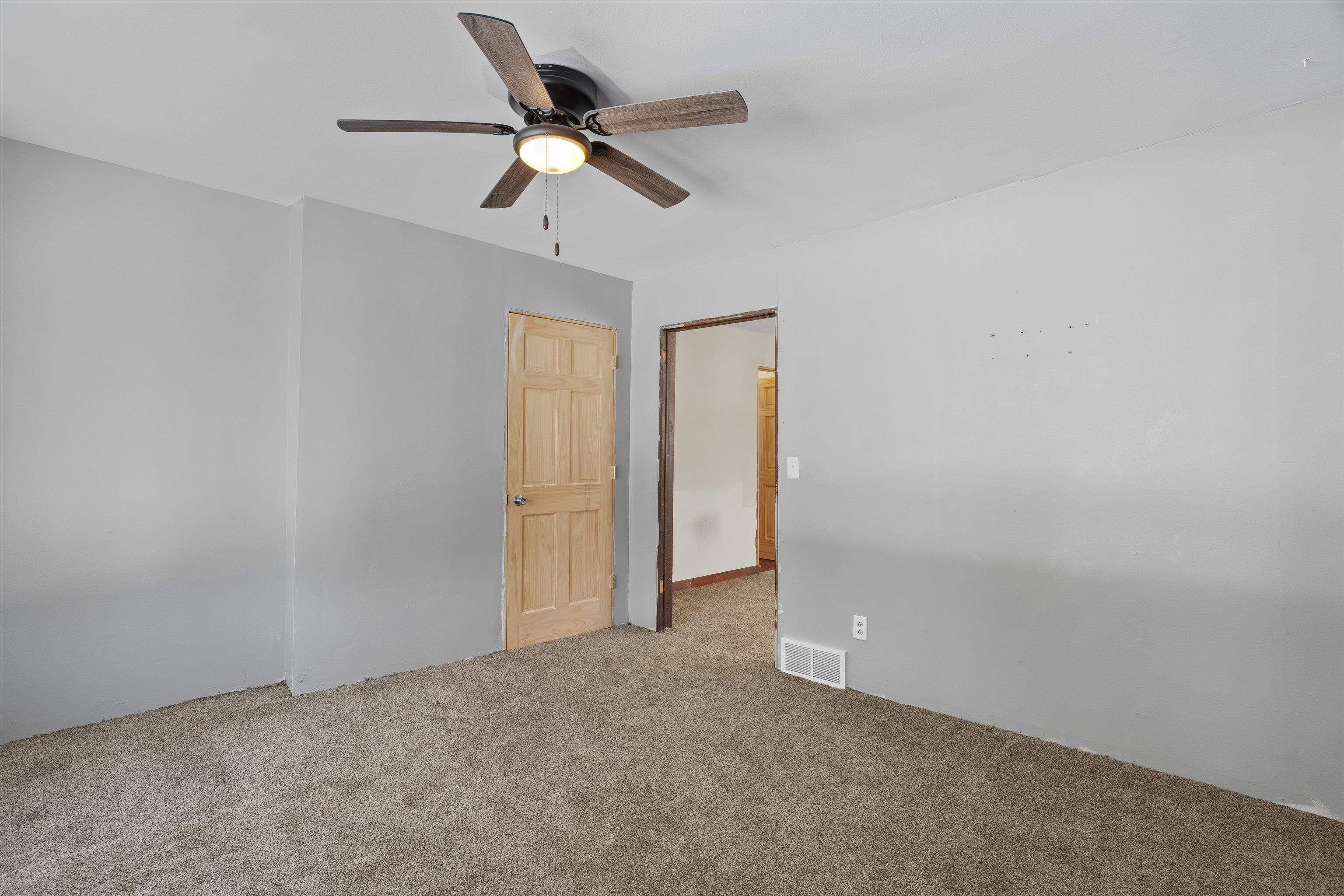 9035 COUNTY ROAD N, Marshfield, Wisconsin 54449, 5 Bedrooms Bedrooms, ,3 BathroomsBathrooms,Residential,For Sale,9035 COUNTY ROAD N,22600757