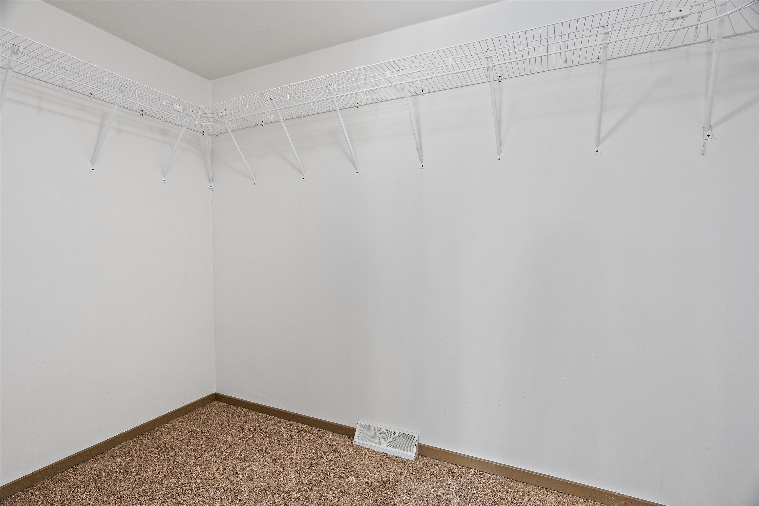 9035 COUNTY ROAD N, Marshfield, Wisconsin 54449, 5 Bedrooms Bedrooms, ,3 BathroomsBathrooms,Residential,For Sale,9035 COUNTY ROAD N,22600757