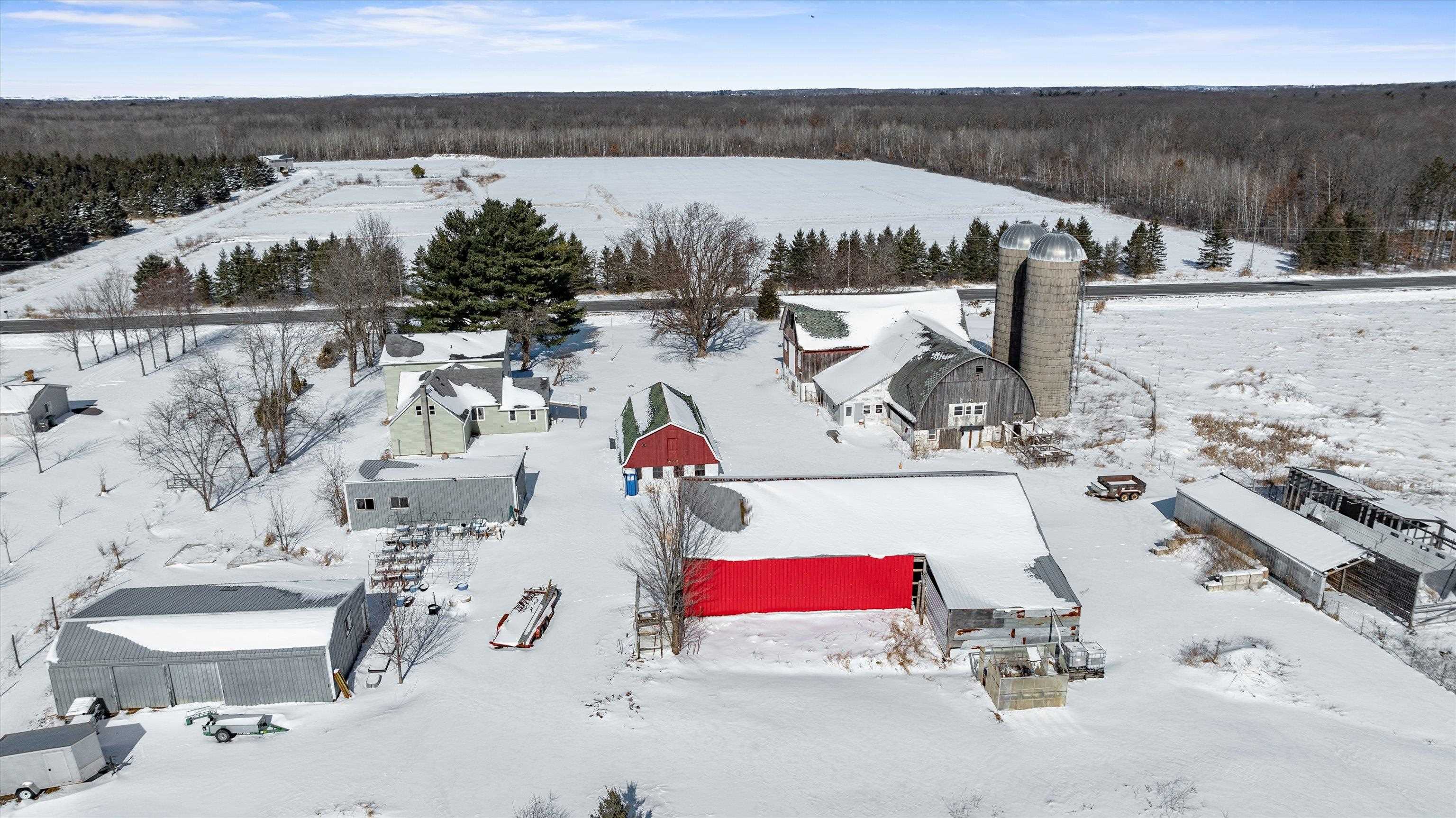 9035 COUNTY ROAD N, Marshfield, Wisconsin 54449, 5 Bedrooms Bedrooms, ,3 BathroomsBathrooms,Residential,For Sale,9035 COUNTY ROAD N,22600757