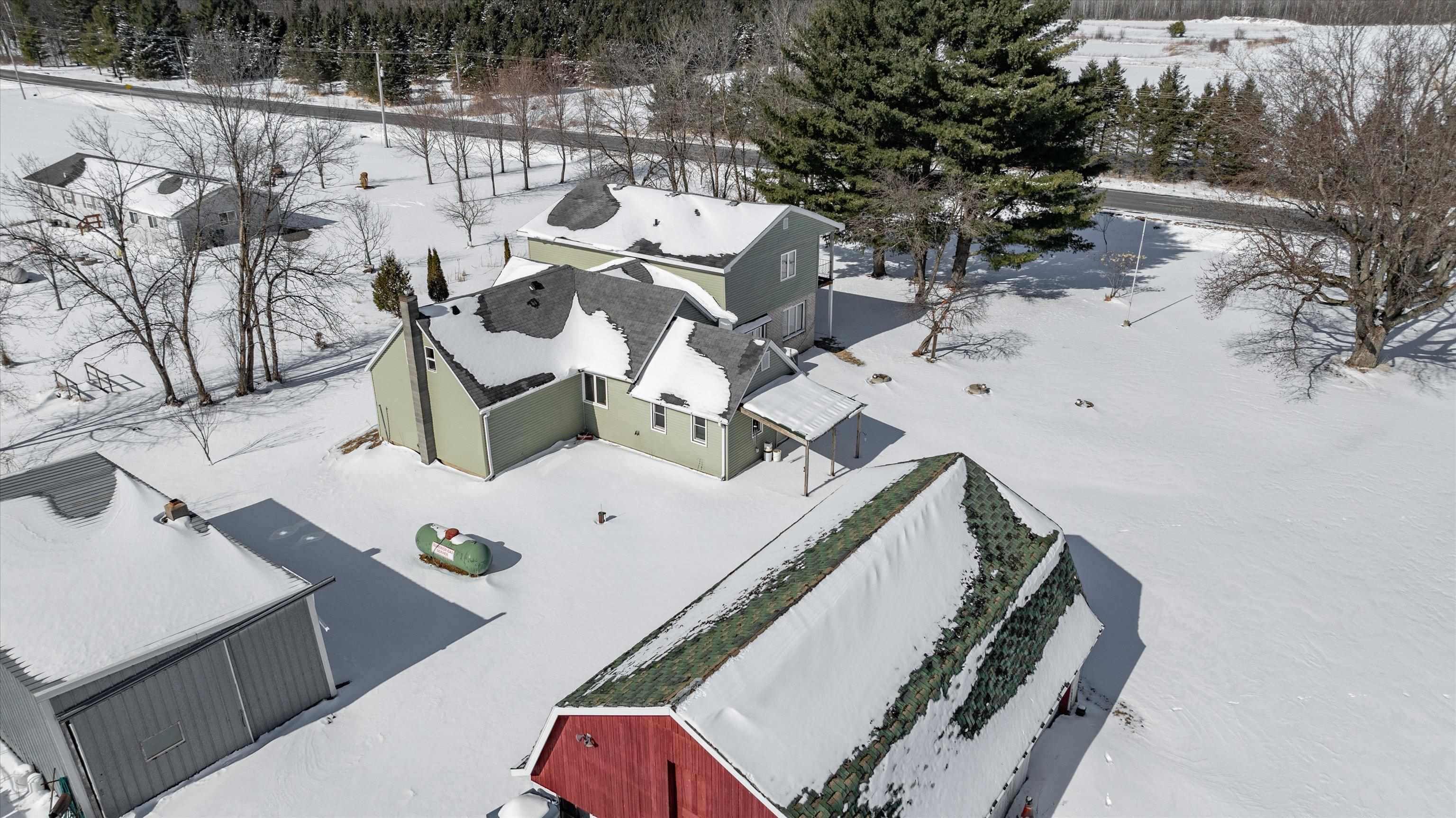 9035 COUNTY ROAD N, Marshfield, Wisconsin 54449, 5 Bedrooms Bedrooms, ,3 BathroomsBathrooms,Residential,For Sale,9035 COUNTY ROAD N,22600757