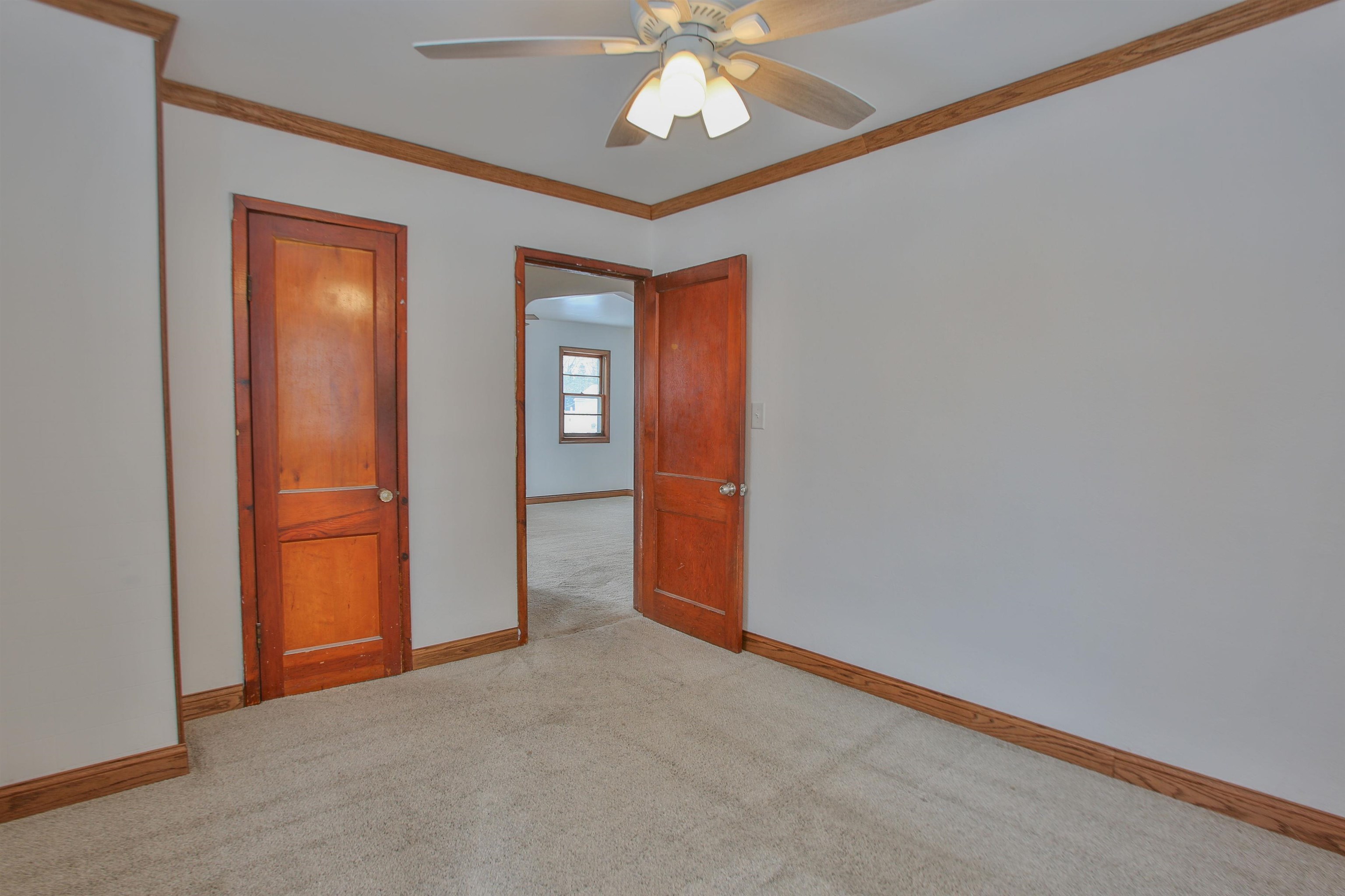 424 N 8TH AVENUE, Wausau, Wisconsin 54401, 2 Bedrooms Bedrooms, ,1 BathroomBathrooms,Residential,For Sale,424 N 8TH AVENUE,22600758