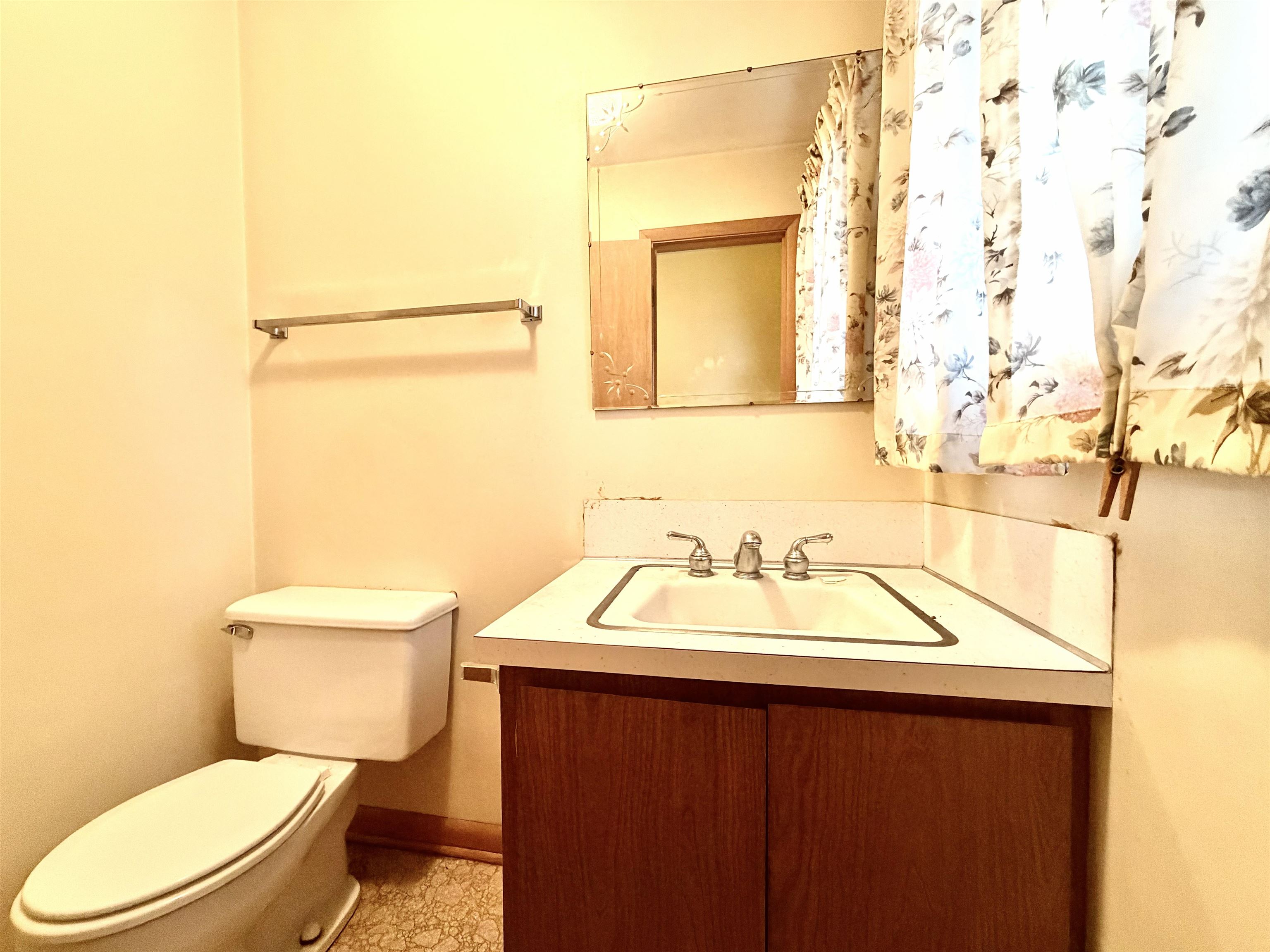 8201 COUNTY ROAD Y, Marshfield, Wisconsin 54449, 3 Bedrooms Bedrooms, ,1 BathroomBathrooms,Residential,For Sale,8201 COUNTY ROAD Y,22600759