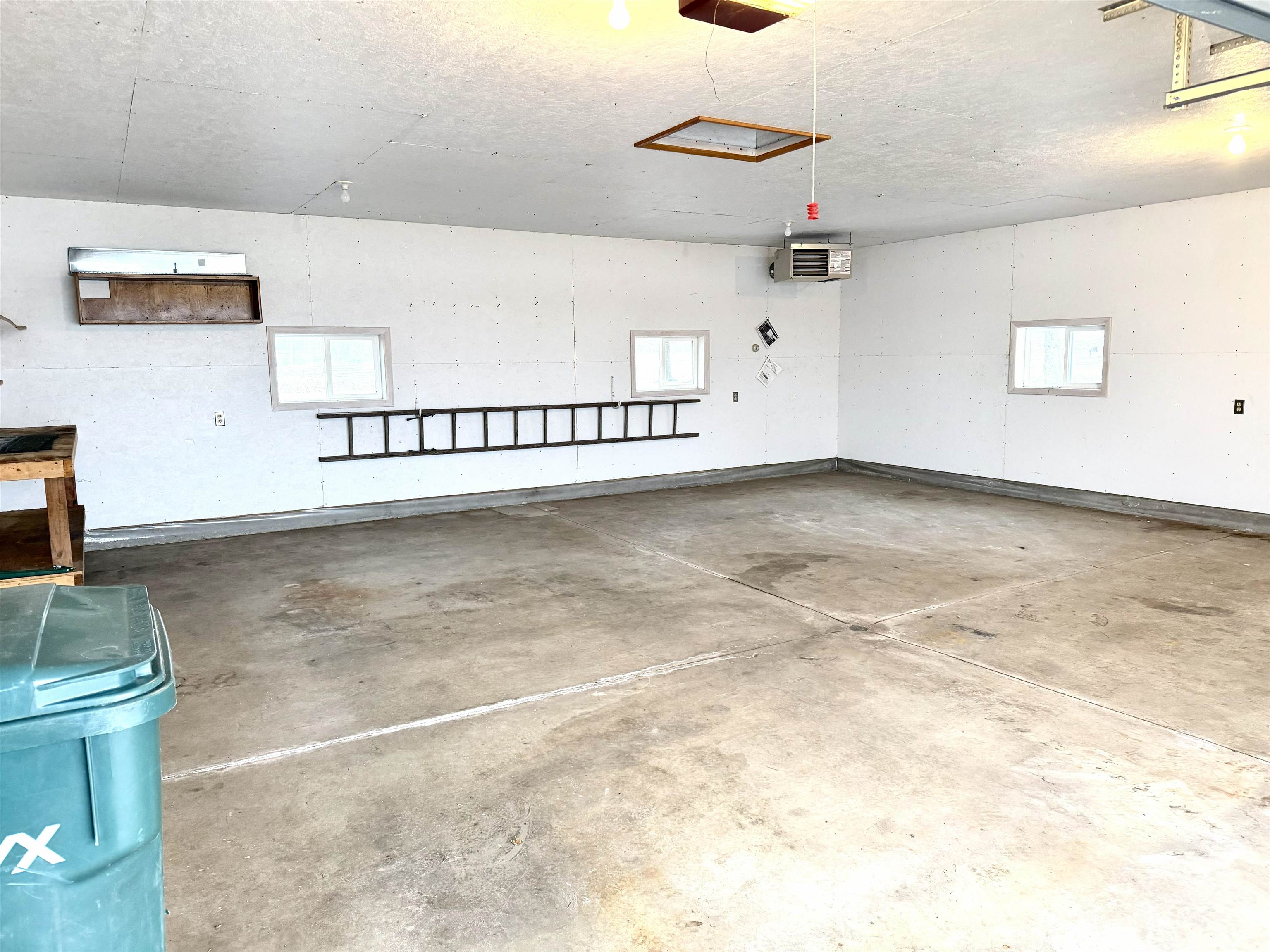 8201 COUNTY ROAD Y, Marshfield, Wisconsin 54449, 3 Bedrooms Bedrooms, ,1 BathroomBathrooms,Residential,For Sale,8201 COUNTY ROAD Y,22600759